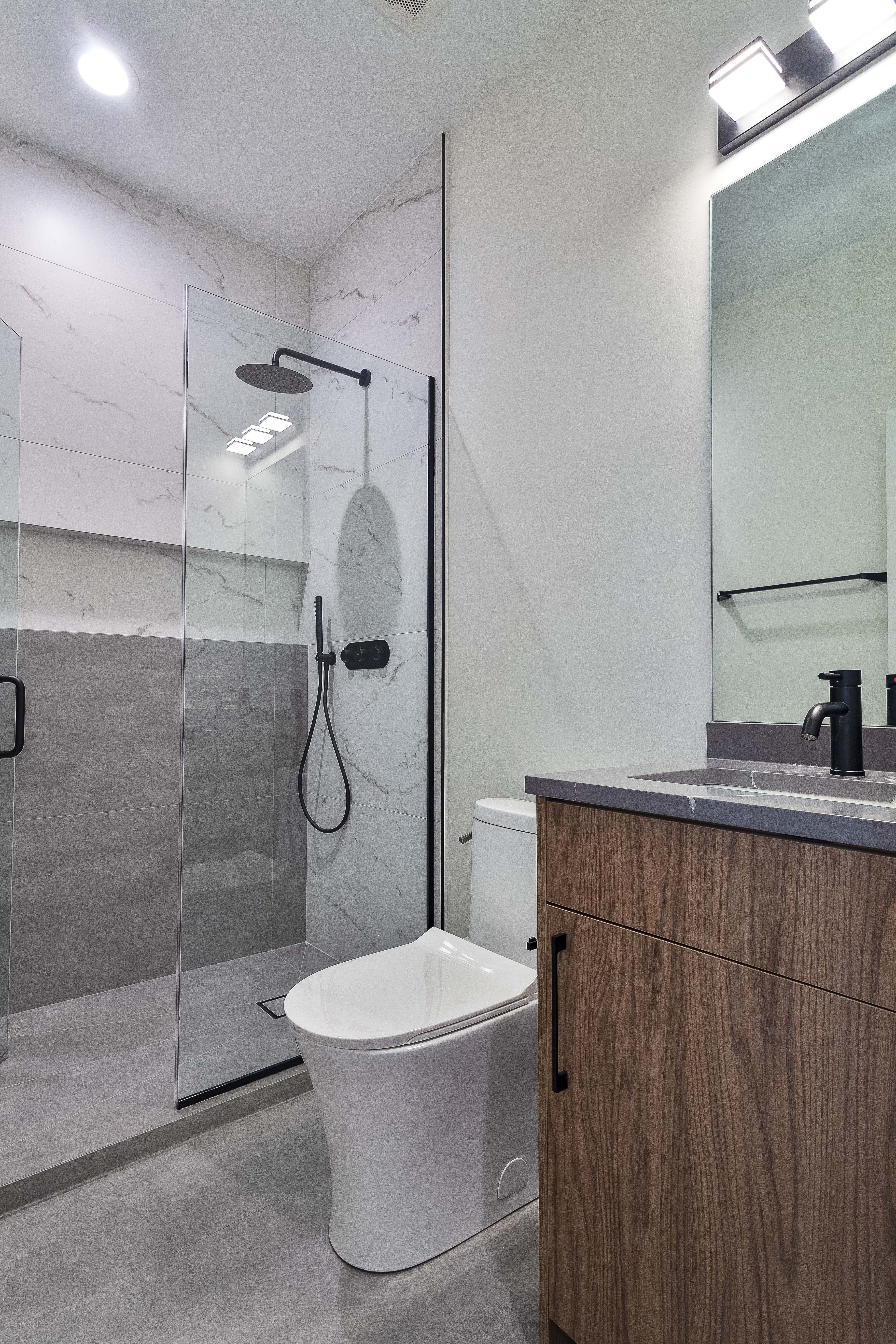  Impeccable 4 Bedroom, 3.1 Bath New Construction Single-family Home - 物件實景