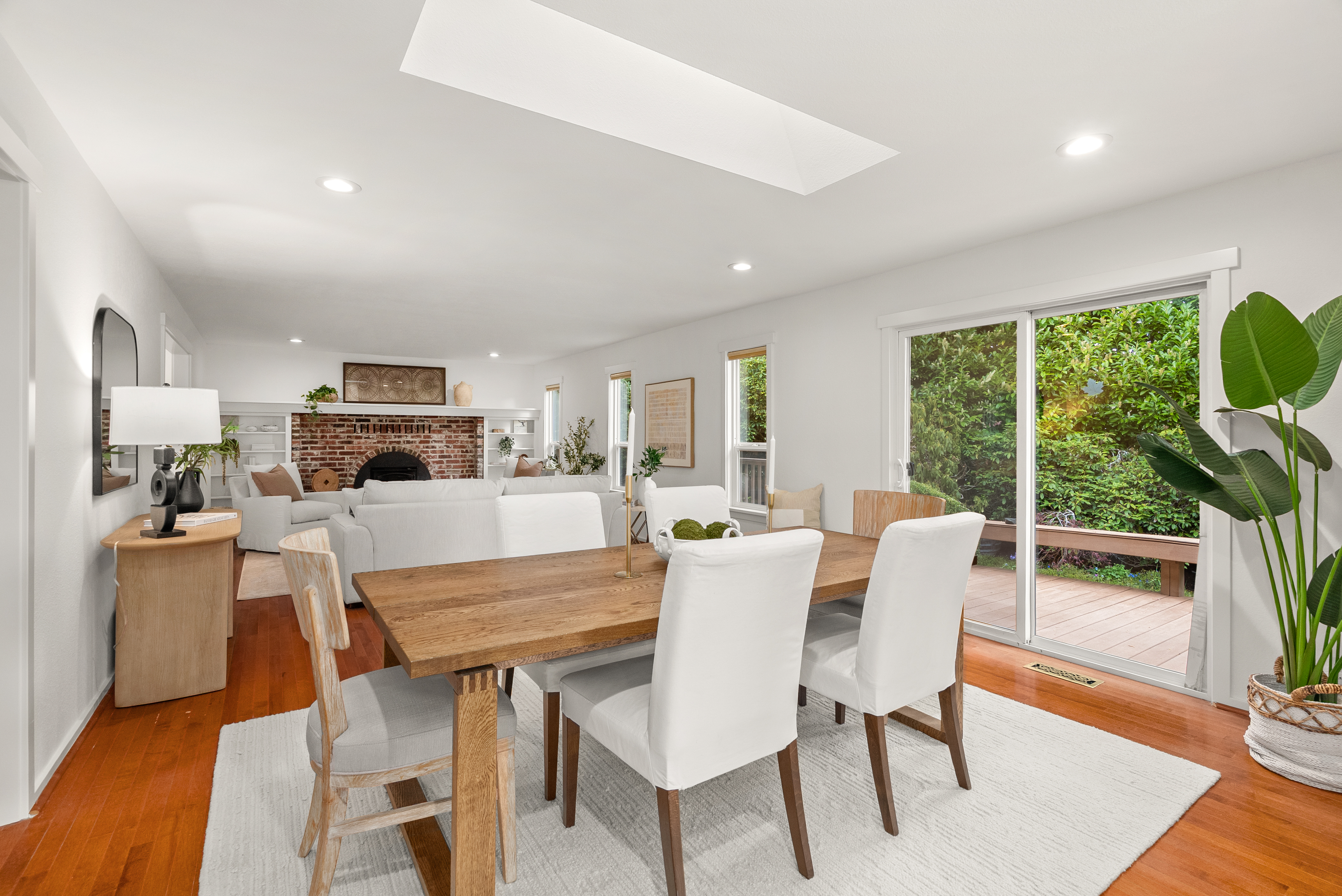  15670 Euclid Avenue Northeast, Bainbridge Island, WA 98110 - 物件實景