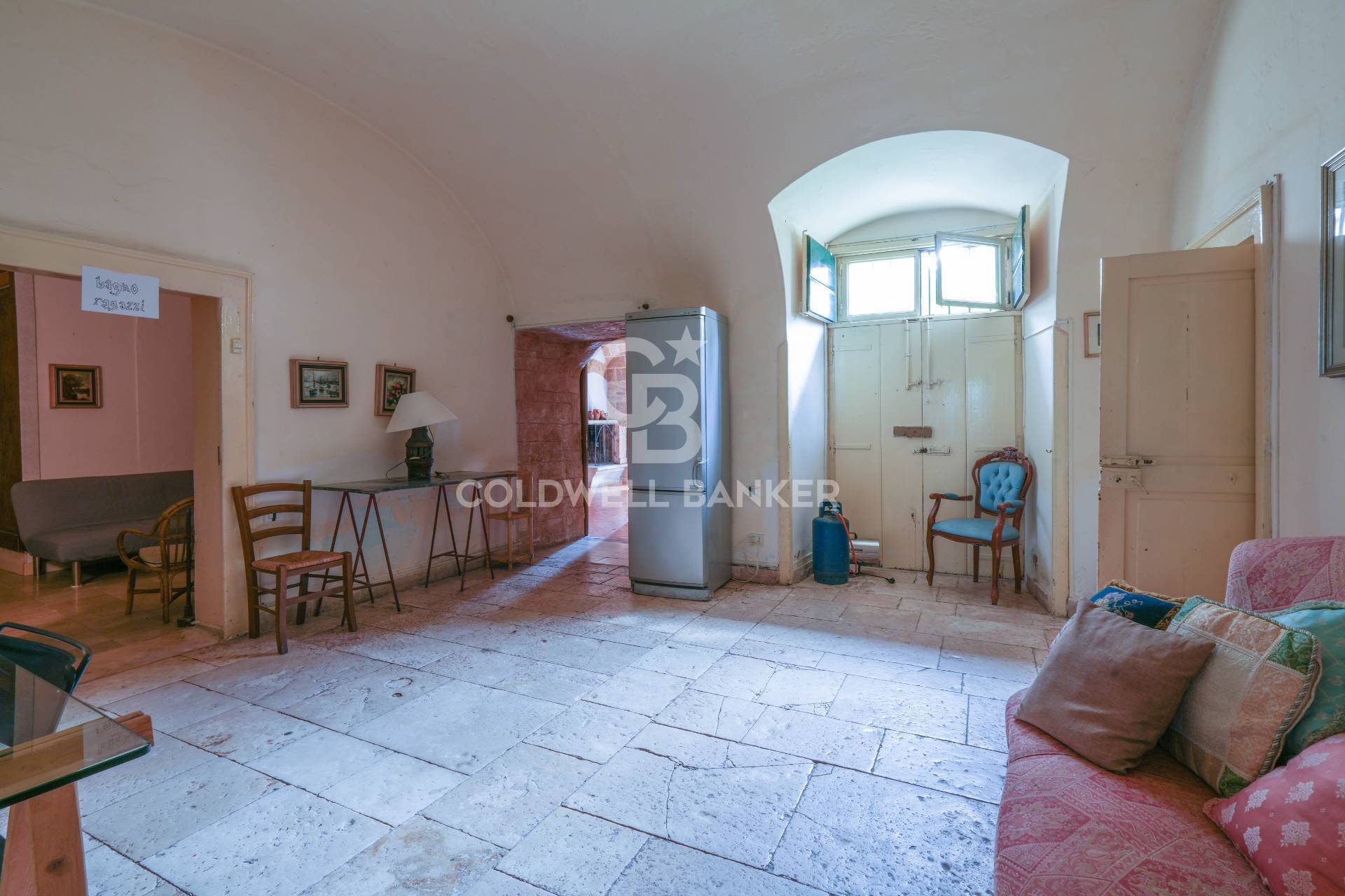 Bitonto, Bari, 70032, IT, 4 Bedrooms Bedrooms, ,4 BathroomsBathrooms,Residential,For Sale,1686700