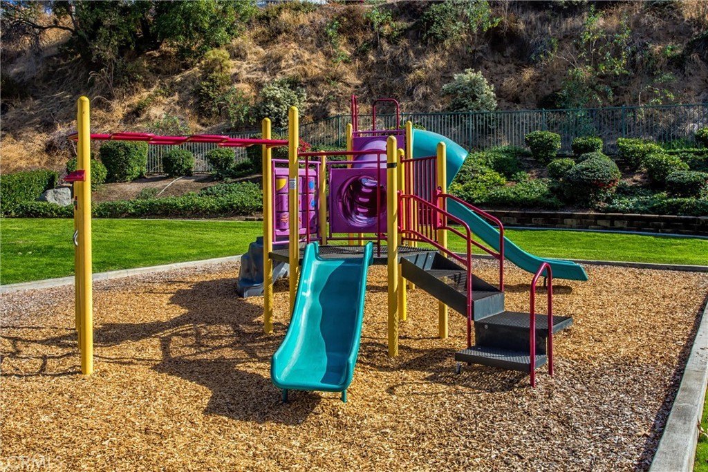 Highland, California, 92346, United States, 3 Bedrooms Bedrooms, ,2 BathroomsBathrooms,Residential,For Sale,1944789