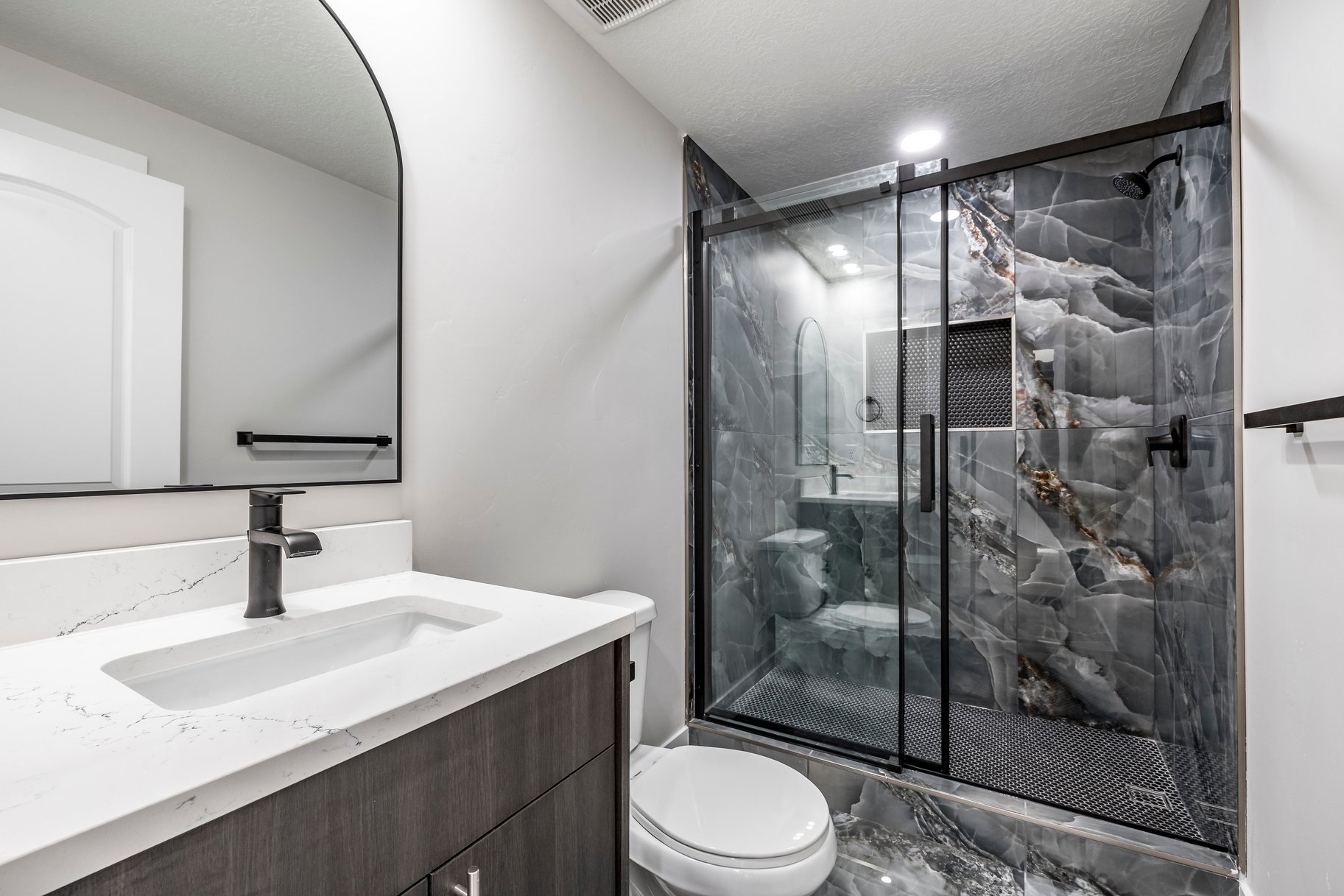 Brand New Hyrum Home. Thoughtfully Built, Beautiful Mountain Views. - 物件實景
