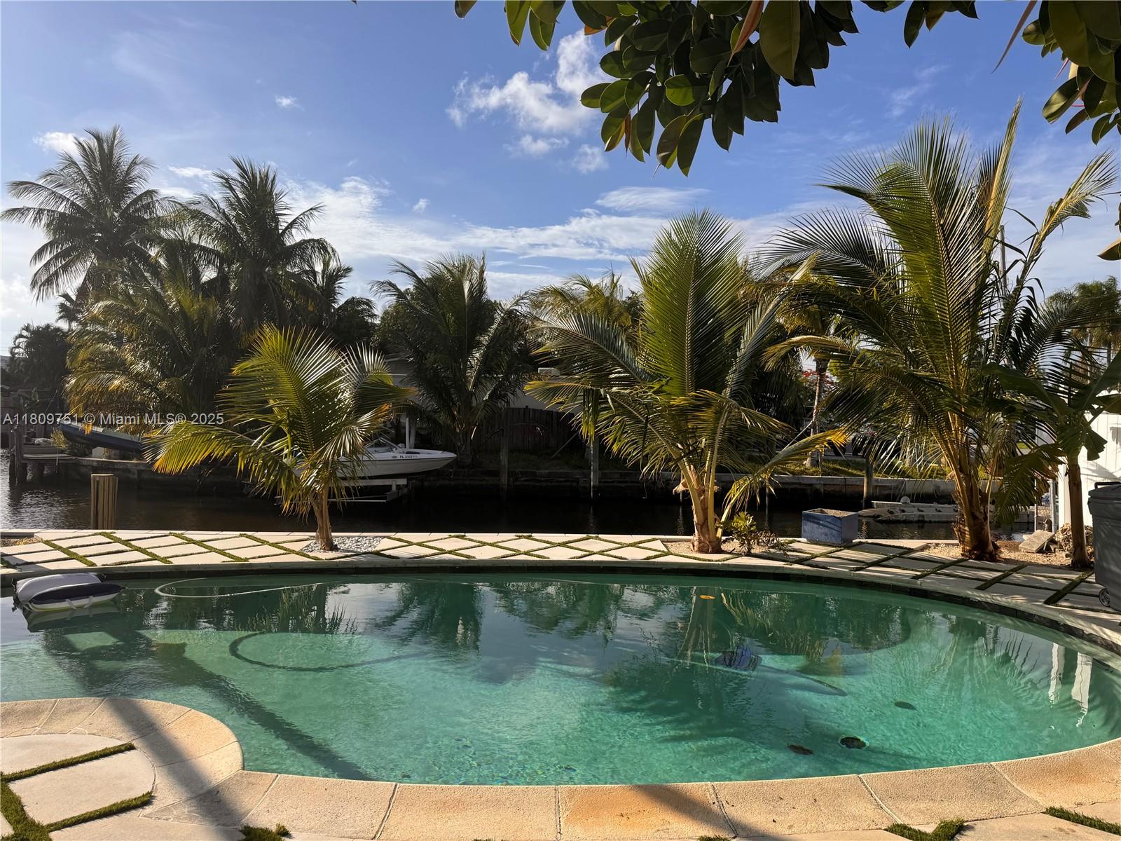 Pompano Beach, Florida, 33060, United States, 2 Bedrooms Bedrooms, ,2 BathroomsBathrooms,Residential,For Sale,1829168