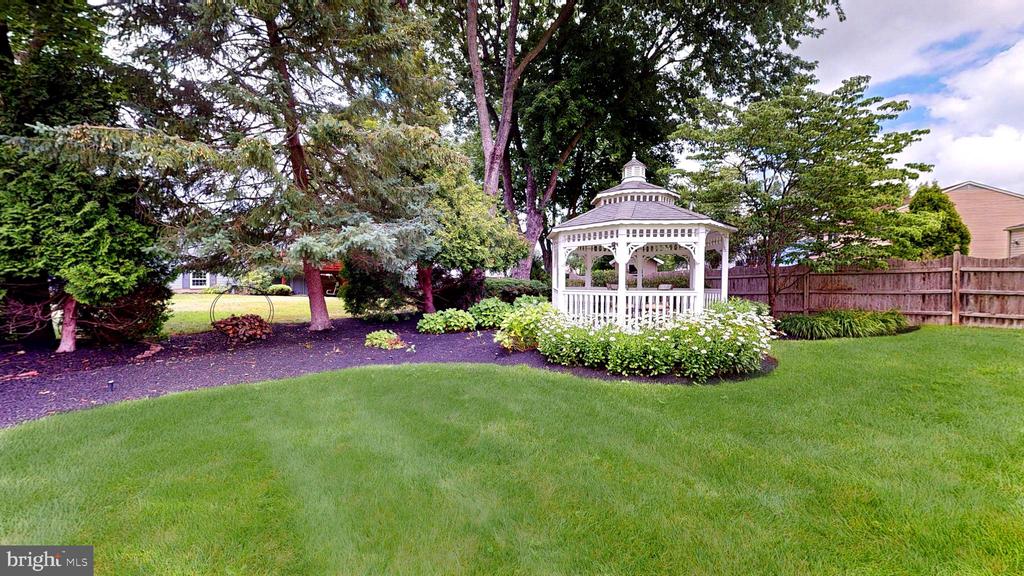 Marlton, New Jersey, 08053, United States, 3 Bedrooms Bedrooms, ,3 BathroomsBathrooms,Residential,For Sale,1942946