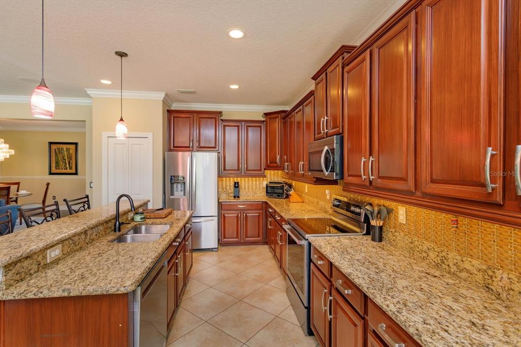 Clermont, Florida, 34711, United States, 3 Bedrooms Bedrooms, ,3 BathroomsBathrooms,Residential,For Sale,1827052
