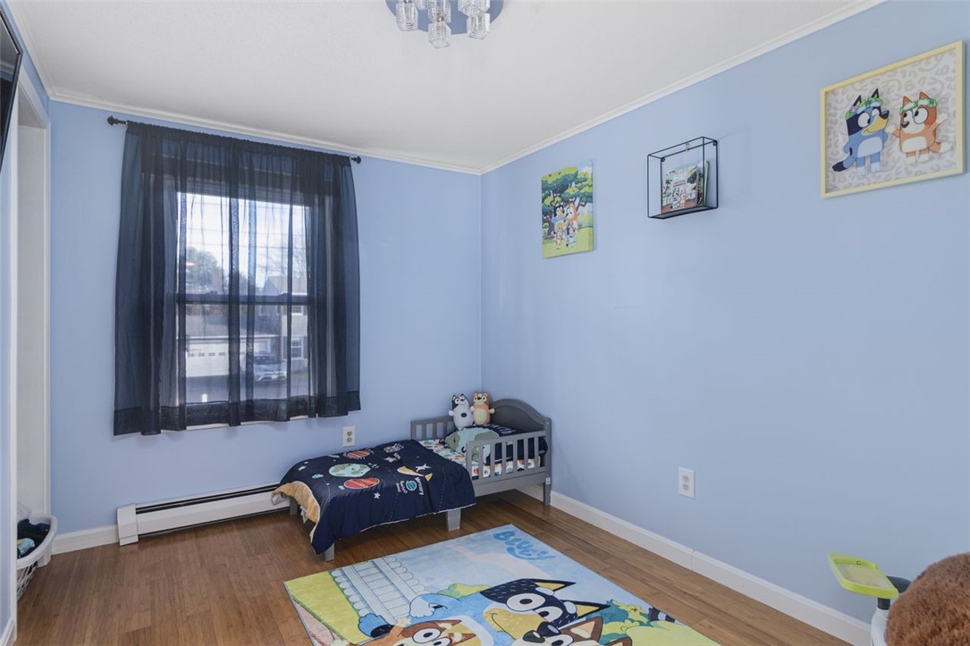 Cranston, Rhode Island, 02921, United States, 3 Bedrooms Bedrooms, ,2 BathroomsBathrooms,Residential,For Sale,1996913