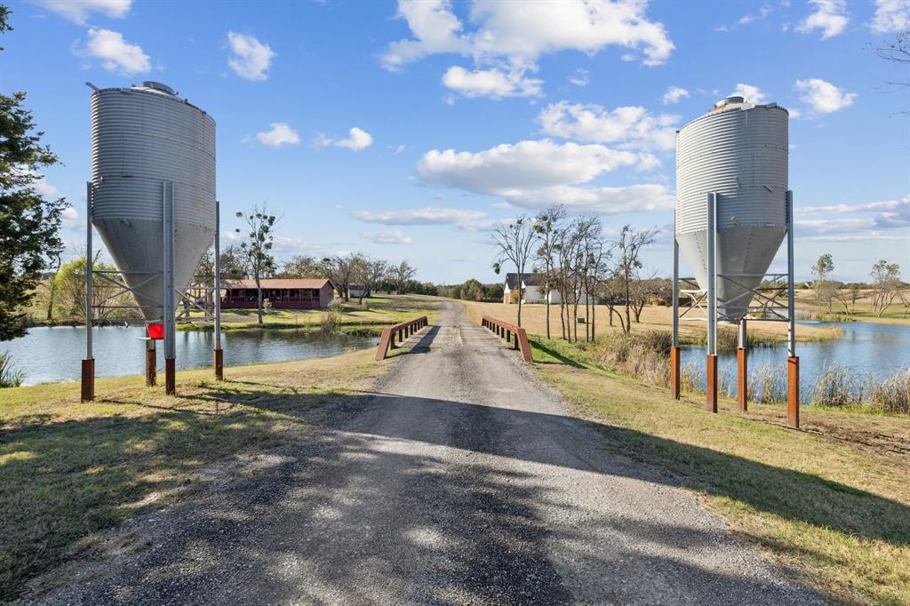 Celina, Texas, 75009, United States, 3 Bedrooms Bedrooms, ,4 BathroomsBathrooms,Residential,For Sale,1999614