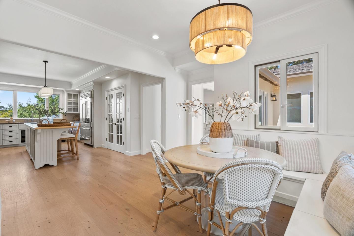 Los Gatos, California, 95032, United States, 4 Bedrooms Bedrooms, ,4 BathroomsBathrooms,Residential,For Sale,1918329