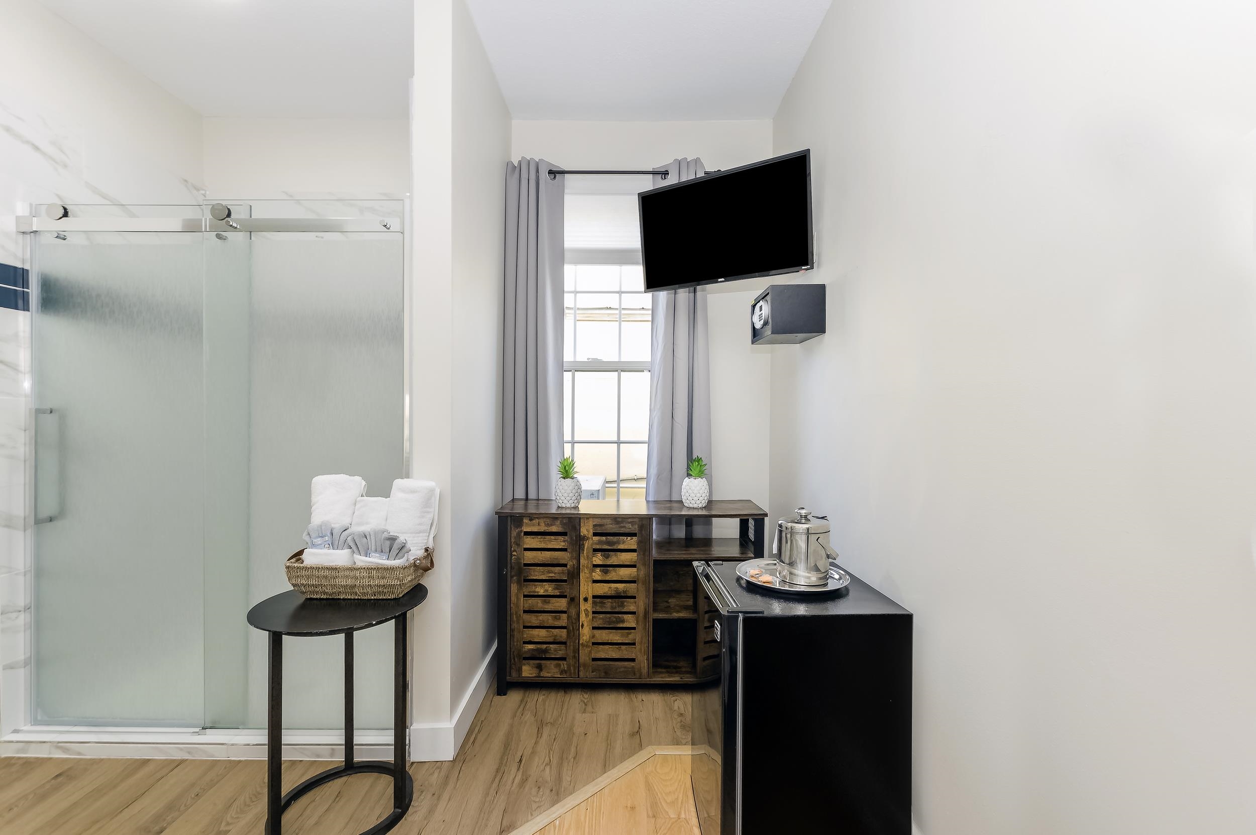 St Augustine, Florida, 32084, United States, 17 Bedrooms Bedrooms, ,17 BathroomsBathrooms,Residential,For Sale,1995704