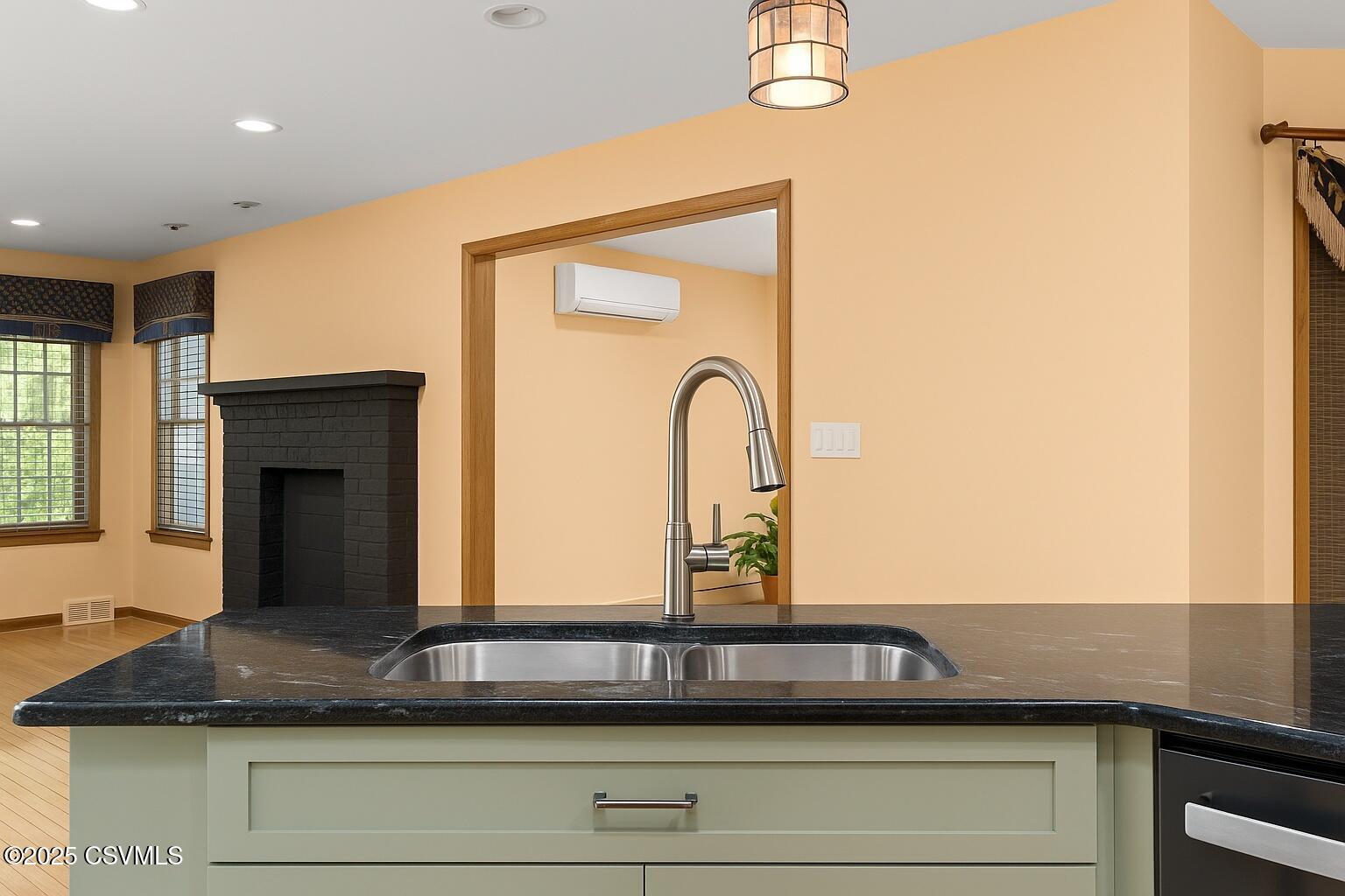 Danville, Pennsylvania, 17821, United States, 3 Bedrooms Bedrooms, ,1 BathroomBathrooms,Residential,For Sale,1974800