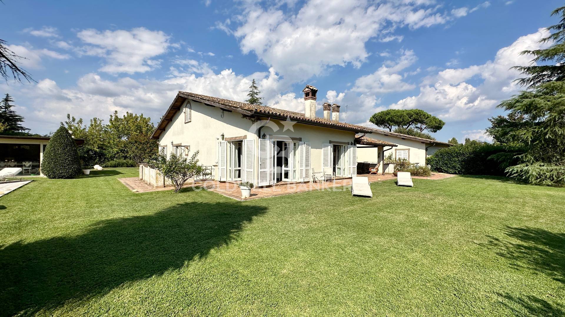 Largo Dell' Olgiata, Roma, Roma, 00100, IT, 7 Bedrooms Bedrooms, ,7 BathroomsBathrooms,Residential,For Sale,Largo Dell' Olgiata,1397569