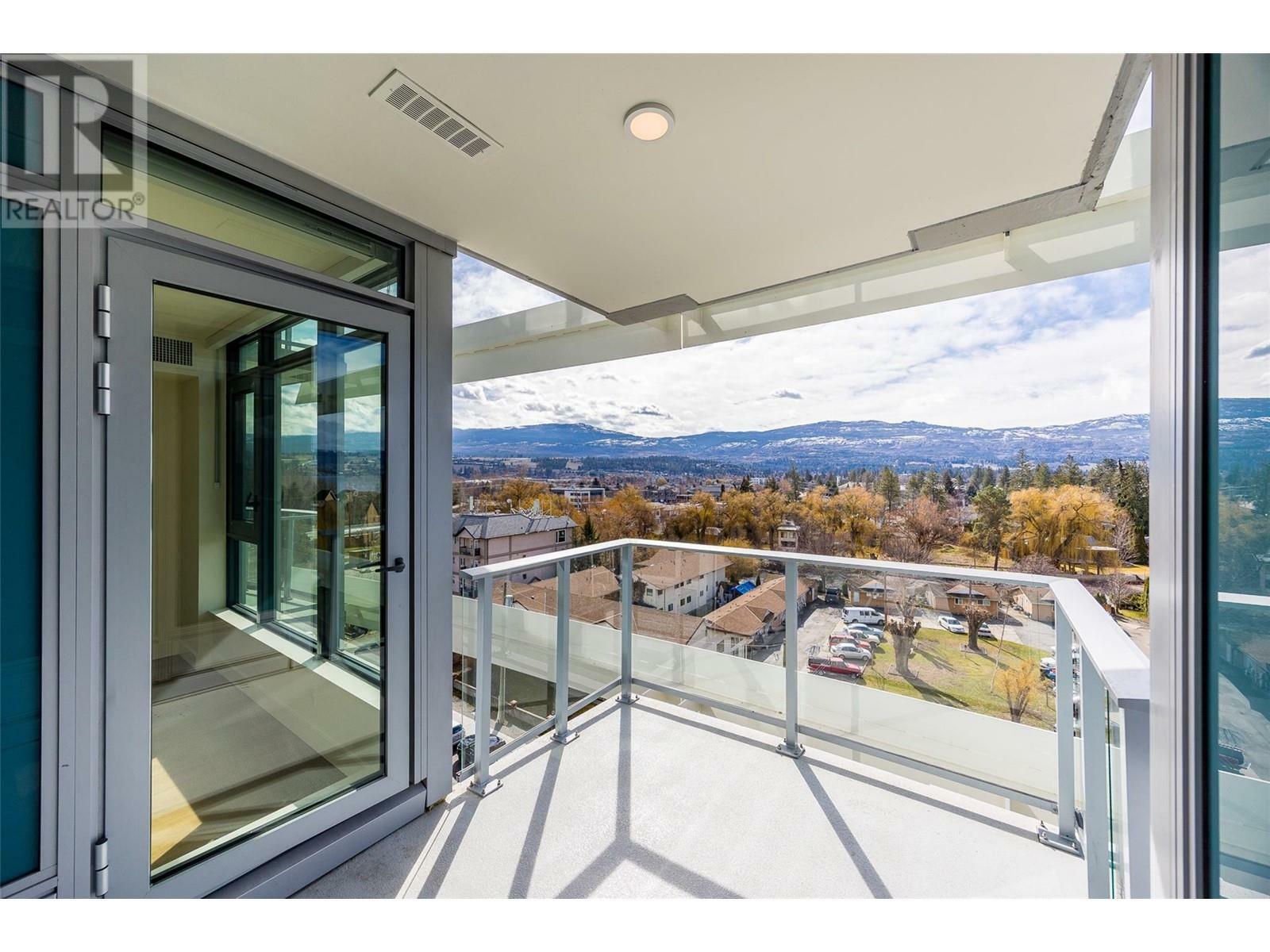 KELOWNA, British Columbia, V1W 3L2, CA, 1 Bedroom Bedrooms, ,1 BathroomBathrooms,Residential,For Sale,1837031