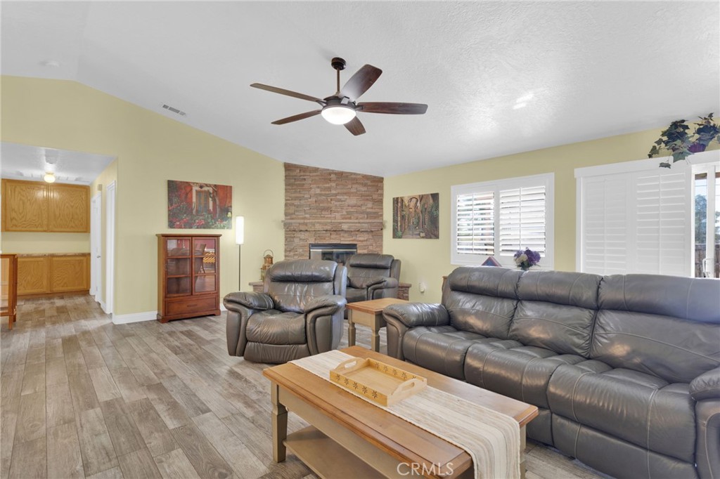 Apple Valley, California, 92307, United States, 4 Bedrooms Bedrooms, ,2 BathroomsBathrooms,Residential,For Sale,2002062