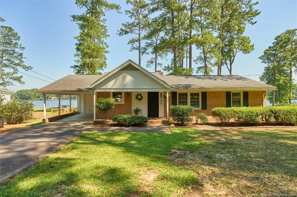 Whispering Pines, North Carolina, 28327, United States, 2 Bedrooms Bedrooms, ,2 BathroomsBathrooms,Residential,For Sale,1956580