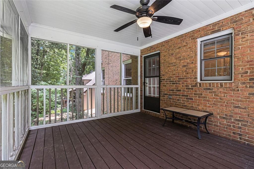 Roswell, Georgia, 30075, United States, 6 Bedrooms Bedrooms, ,4 BathroomsBathrooms,Residential,For Sale,1910371