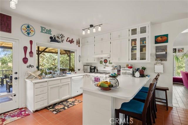 Chic, California, 95928, United States, 2 Bedrooms Bedrooms, ,2 BathroomsBathrooms,Residential,For Sale,2049123