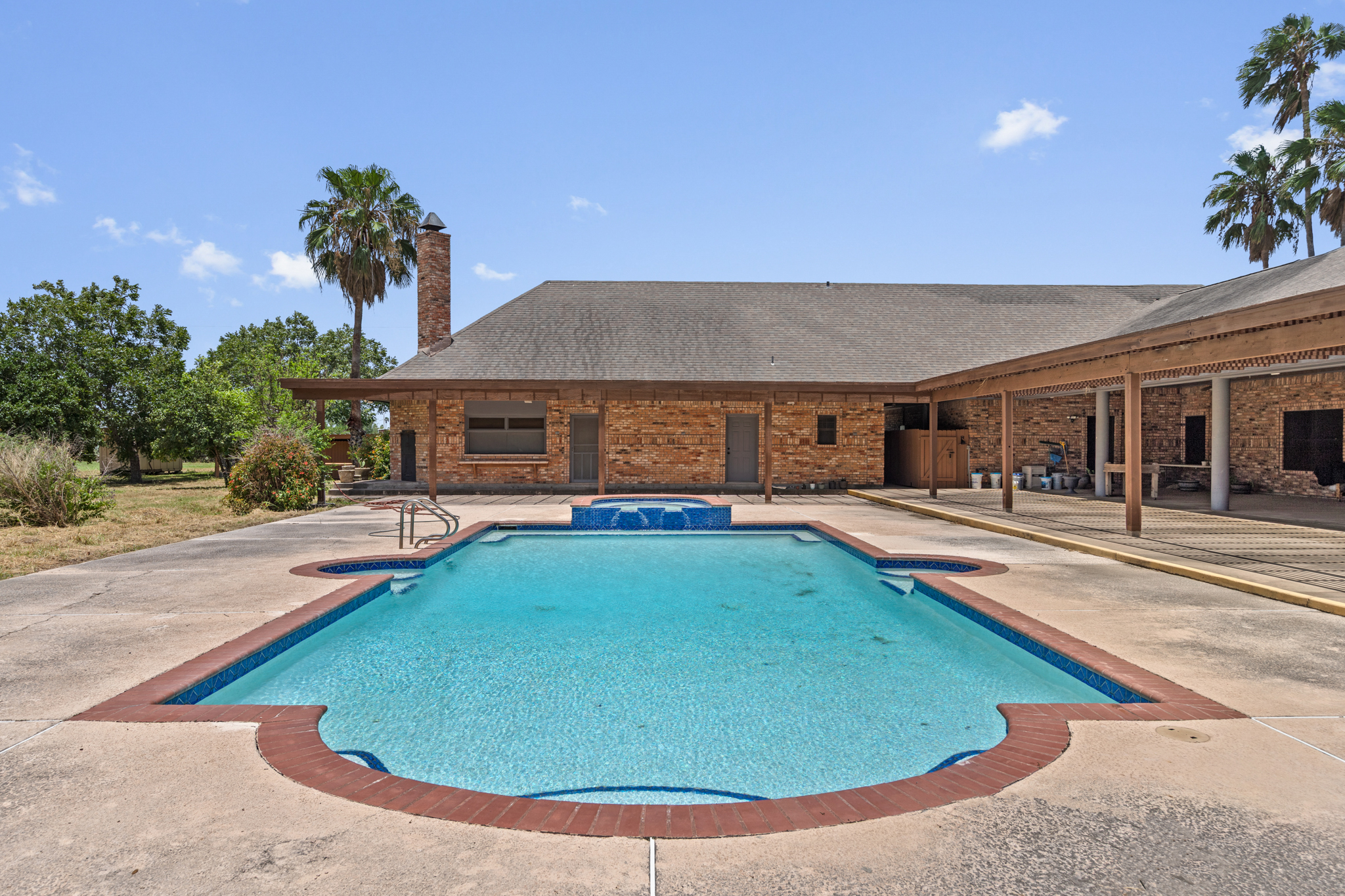 McAllen, Texas, 78504, United States, 7 Bedrooms Bedrooms, ,7 BathroomsBathrooms,Residential,For Sale,1916875