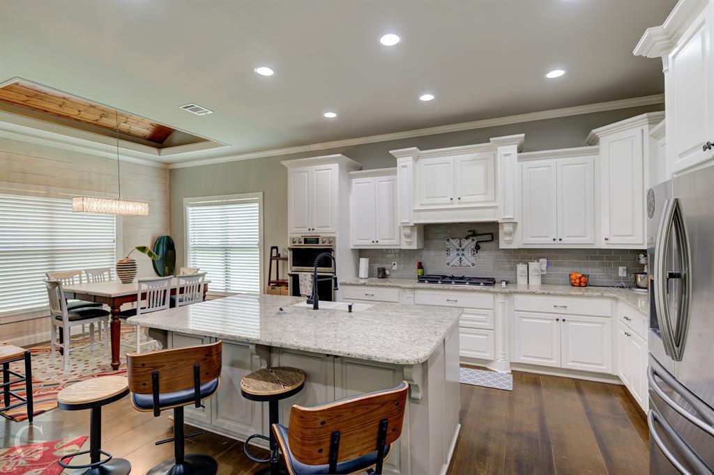 Shreveport, Louisiana, 71129, United States, 4 Bedrooms Bedrooms, ,4 BathroomsBathrooms,Residential,For Sale,1879517