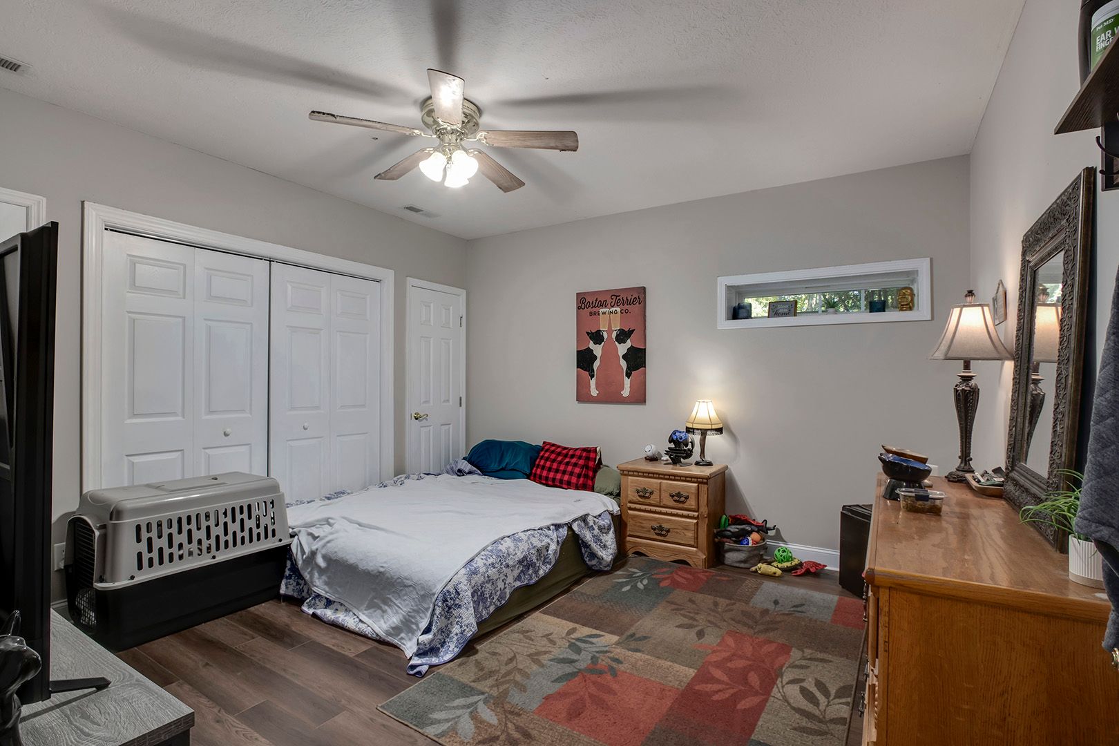 Kingston, Tennessee, 37763, United States, 5 Bedrooms Bedrooms, ,5 BathroomsBathrooms,Residential,For Sale,2011404