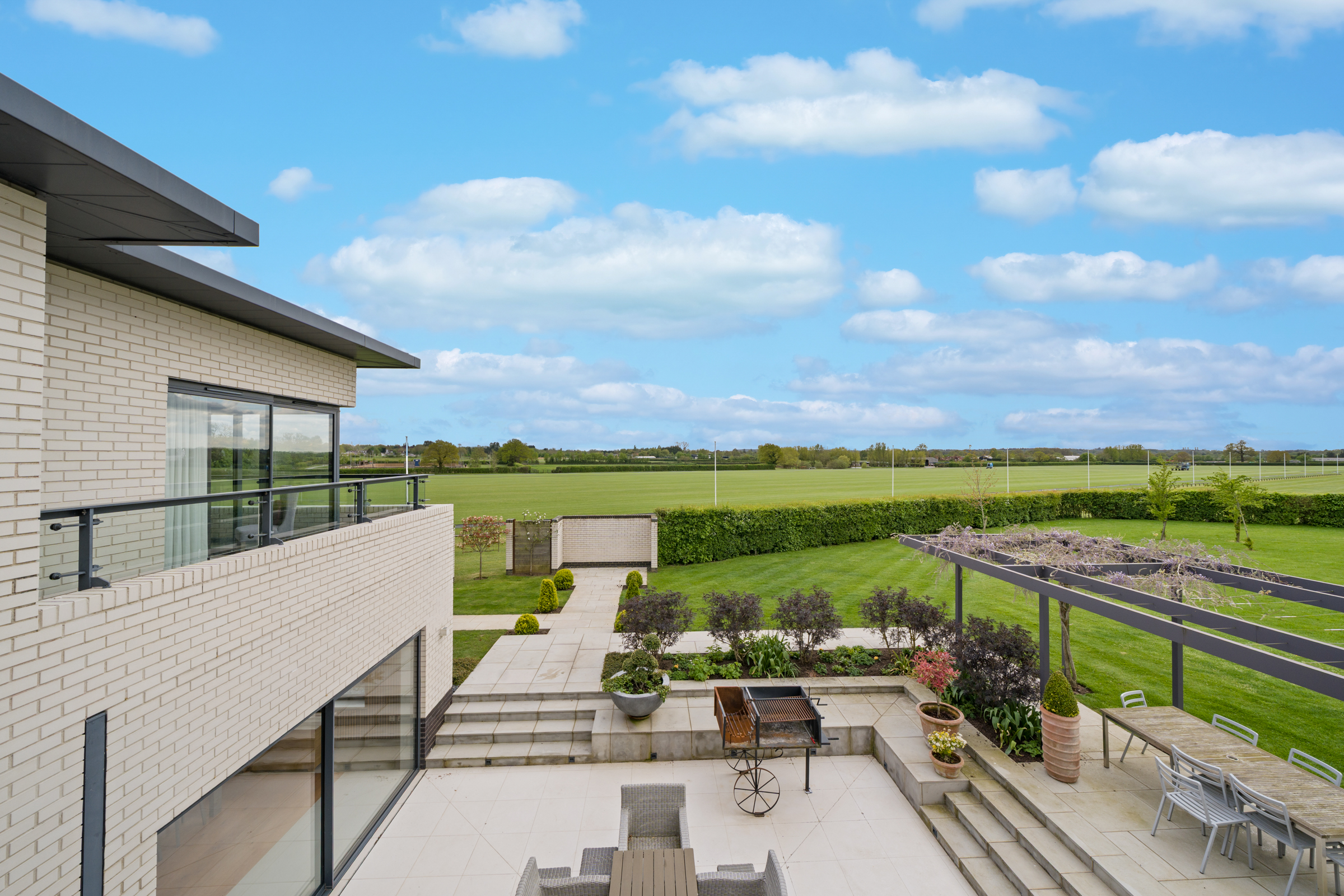  A Landmark Polo Estate in the Windsor Countryside - 物件實景