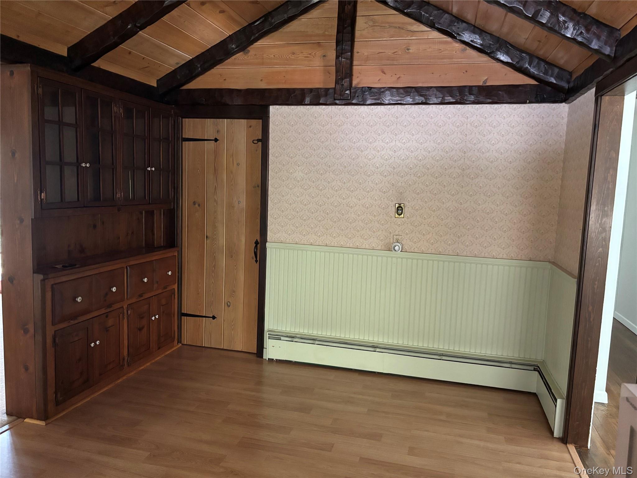 Wading River, New York, 11792, United States, 4 Bedrooms Bedrooms, ,2 BathroomsBathrooms,Residential,For Sale,1941078