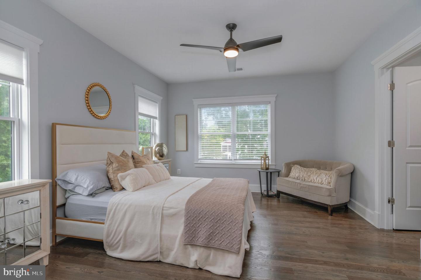 Fairfax, Virginia, 22030, United States, 6 Bedrooms Bedrooms, ,7 BathroomsBathrooms,Residential,For Sale,1997396