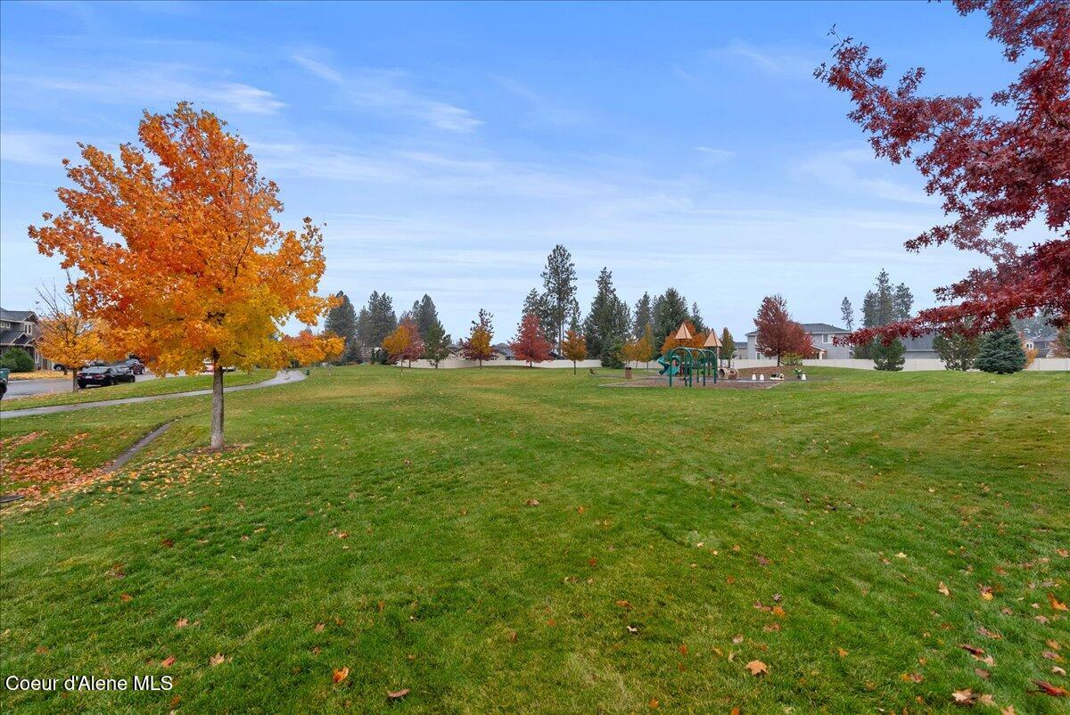 Coeur D'alene, Idaho, 83815, United States, 4 Bedrooms Bedrooms, ,2 BathroomsBathrooms,Residential,For Sale,1989025