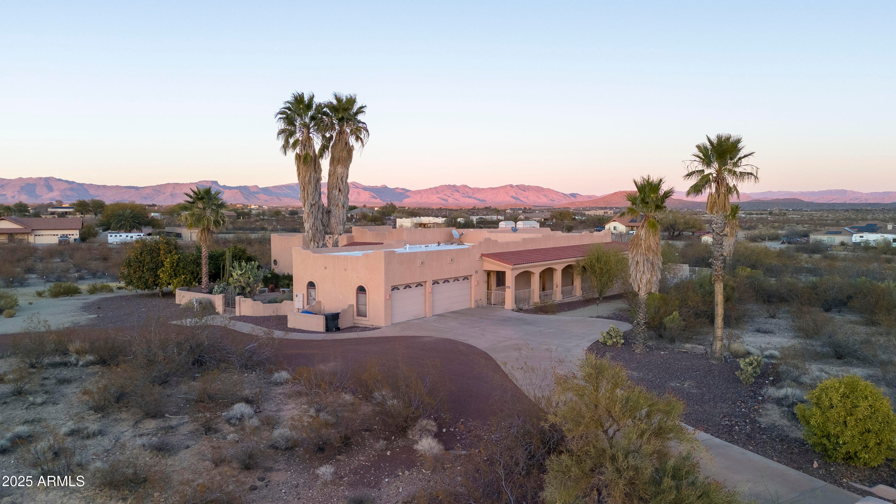 Wickenburg, Arizona, 85390, United States, 6 Bedrooms Bedrooms, ,4 BathroomsBathrooms,Residential,For Sale,1978720
