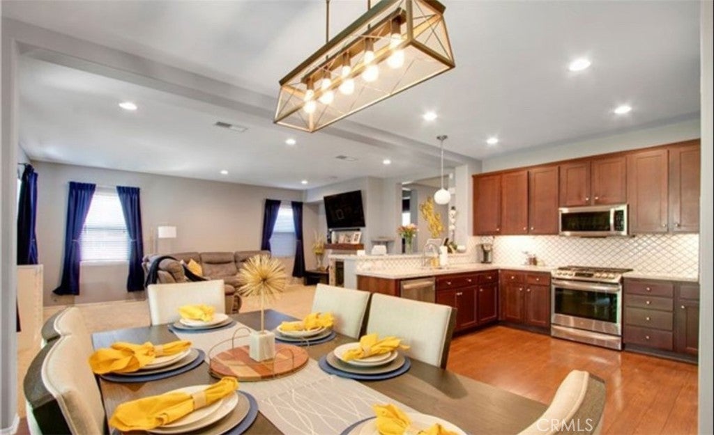 Beaumont, California, 92223, United States, 4 Bedrooms Bedrooms, ,3 BathroomsBathrooms,Residential,For Sale,1981910