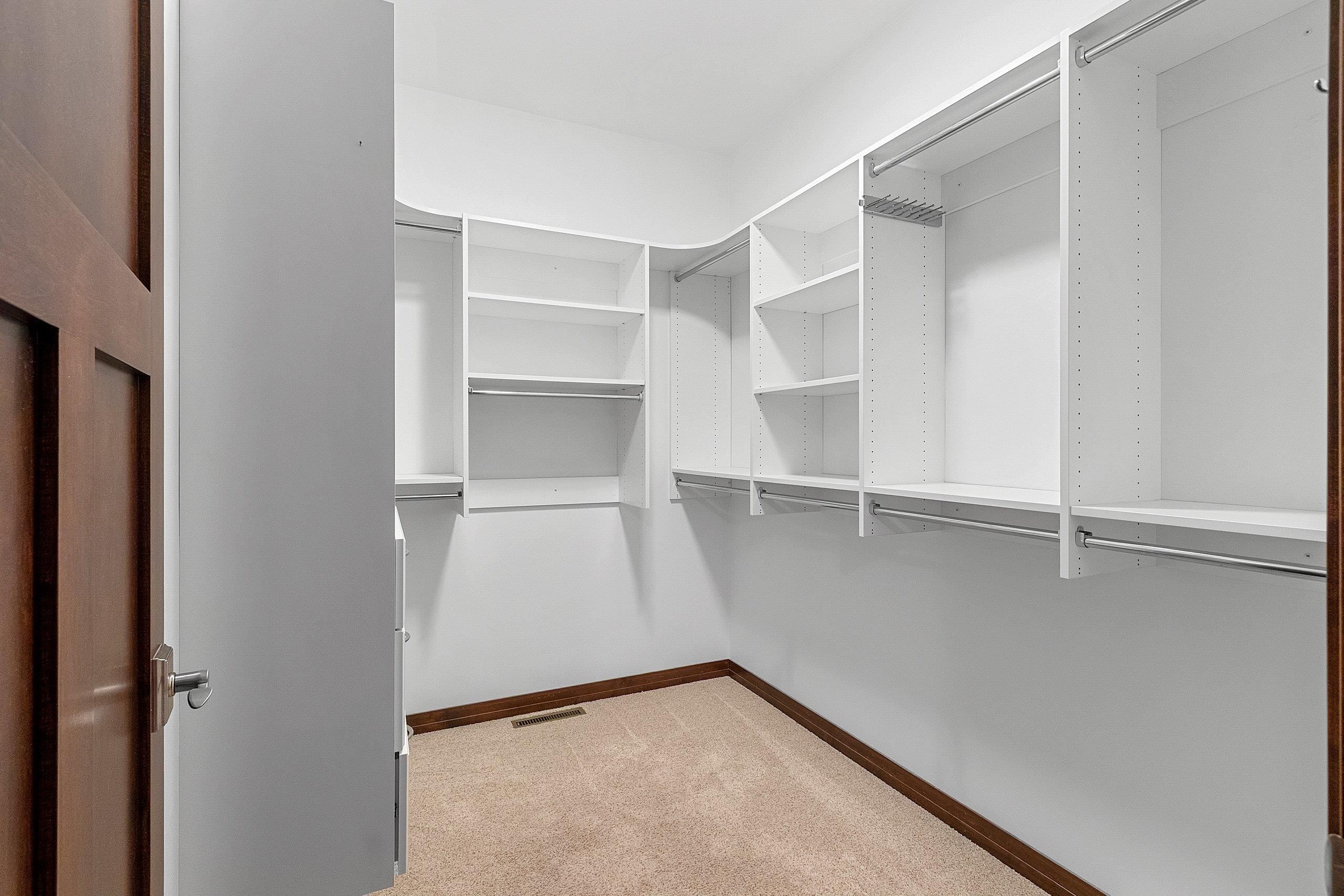 GREEN BAY, Wisconsin, 54311, United States, 3 Bedrooms Bedrooms, ,3 BathroomsBathrooms,Residential,For Sale,1997411