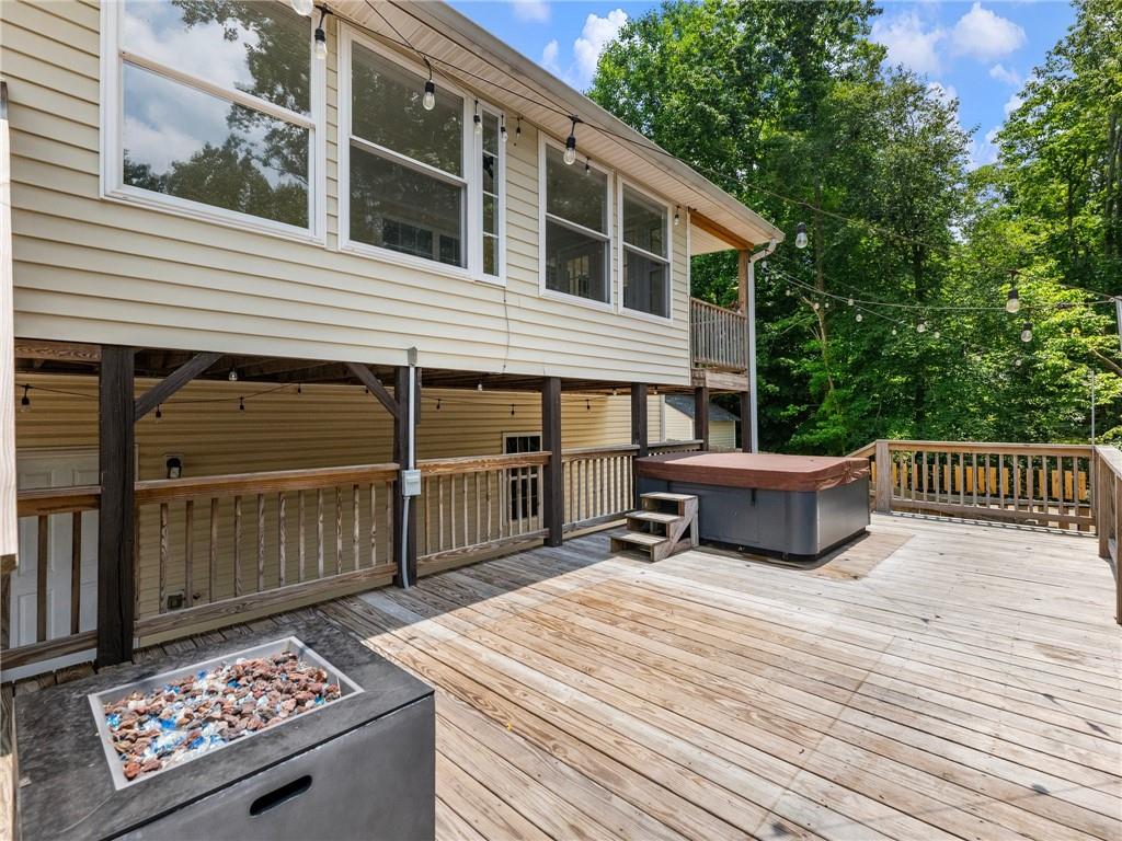 Flowery Branch, Georgia, 30542, United States, 4 Bedrooms Bedrooms, ,5 BathroomsBathrooms,Residential,For Sale,1840900