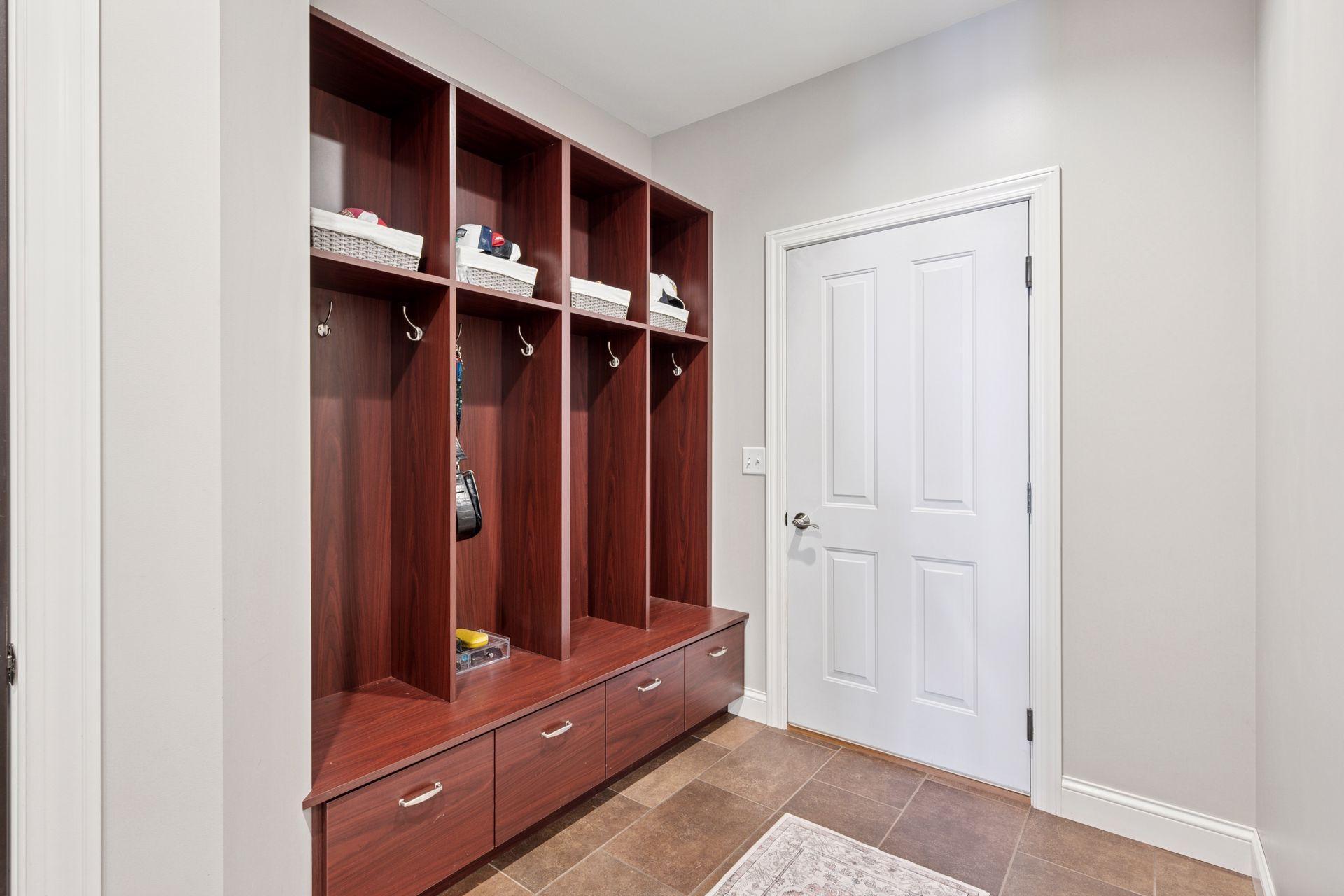 Spicer, Minnesota, 56288, United States, 5 Bedrooms Bedrooms, ,3 BathroomsBathrooms,Residential,For Sale,1993324