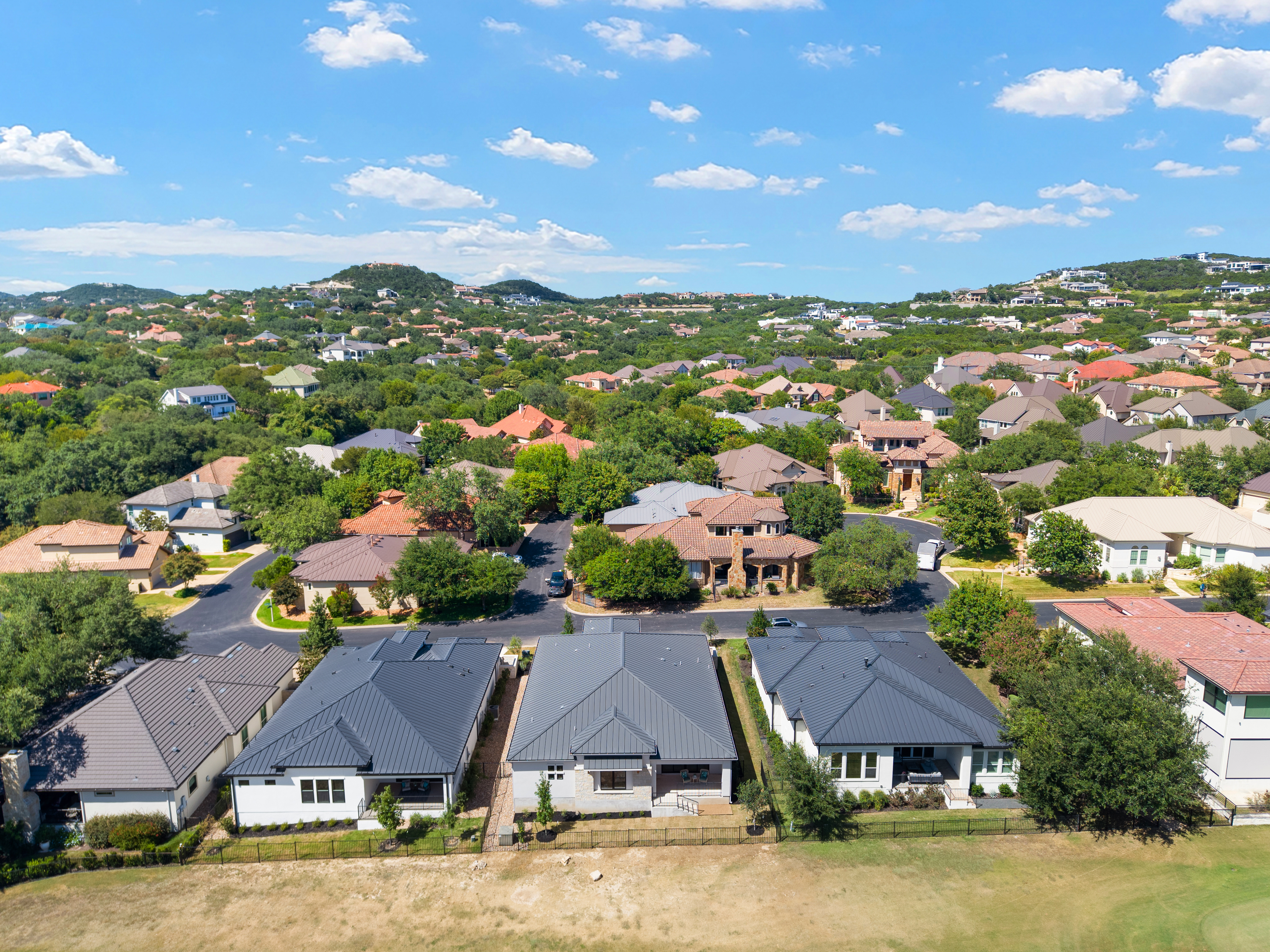  Elevated Fairway Living - 物件實景