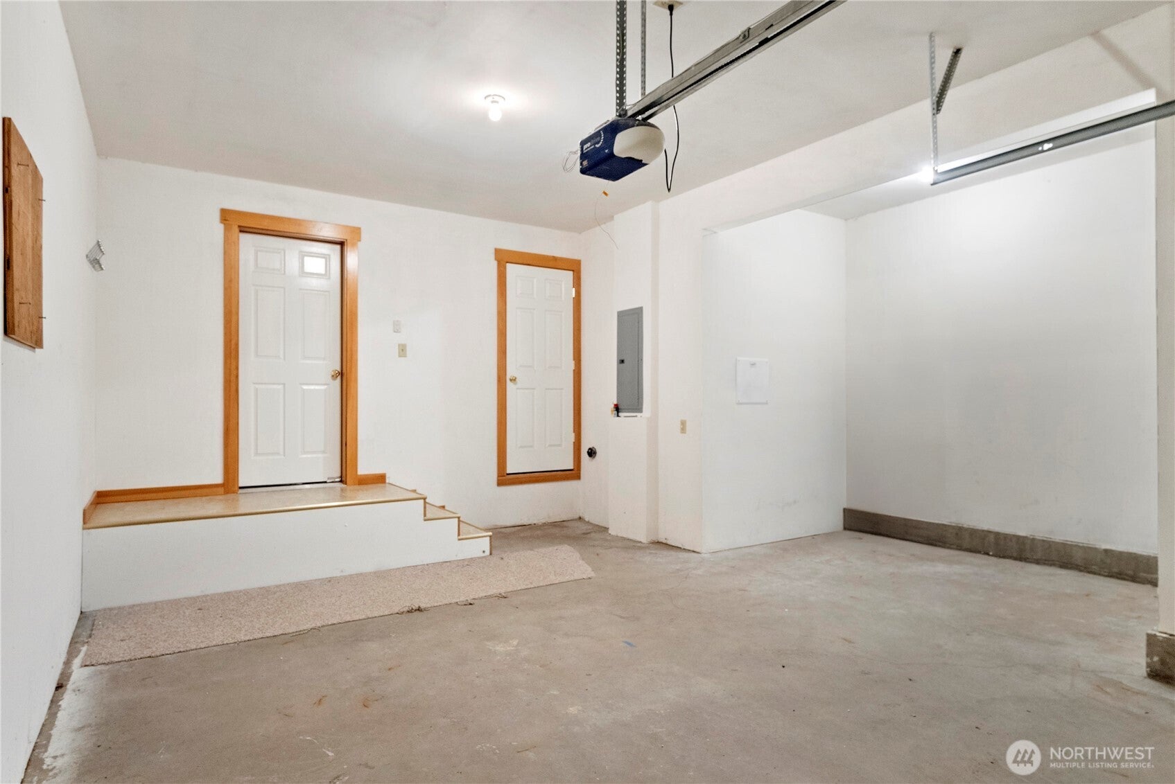 Winthrop, Washington, 98862, United States, 3 Bedrooms Bedrooms, ,3 BathroomsBathrooms,Residential,For Sale,1997412