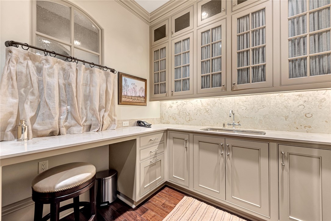 Rogers, Arkansas, 72758, United States, 3 Bedrooms Bedrooms, ,5 BathroomsBathrooms,Residential,For Sale,1857707