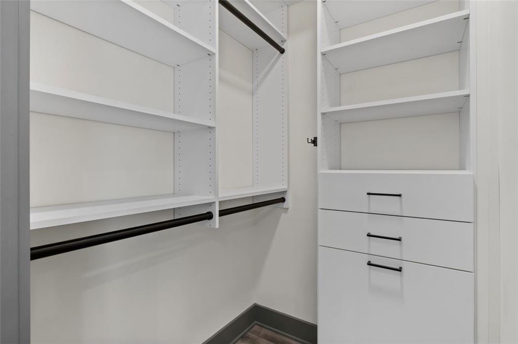 Atlanta, Georgia, 30307, United States, 3 Bedrooms Bedrooms, ,4 BathroomsBathrooms,Residential,For Sale,1950336