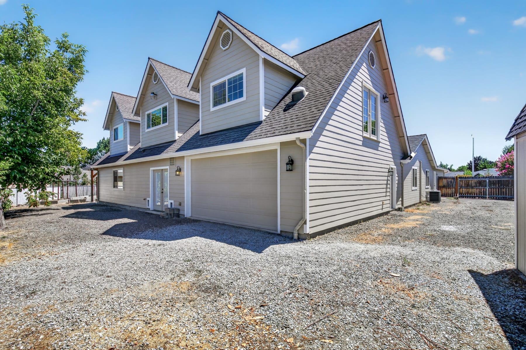  182 Justin Court Central Point, OR 97502 - 物件實景