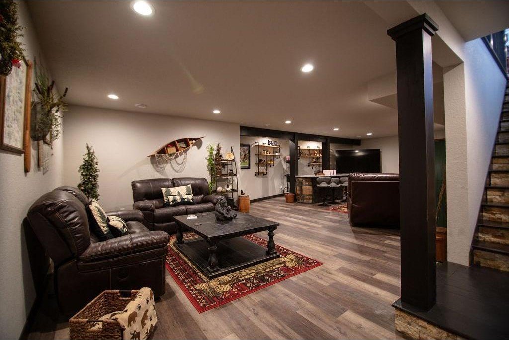 Alexandria, Minnesota, 56308, United States, 4 Bedrooms Bedrooms, ,4 BathroomsBathrooms,Residential,For Sale,2039906