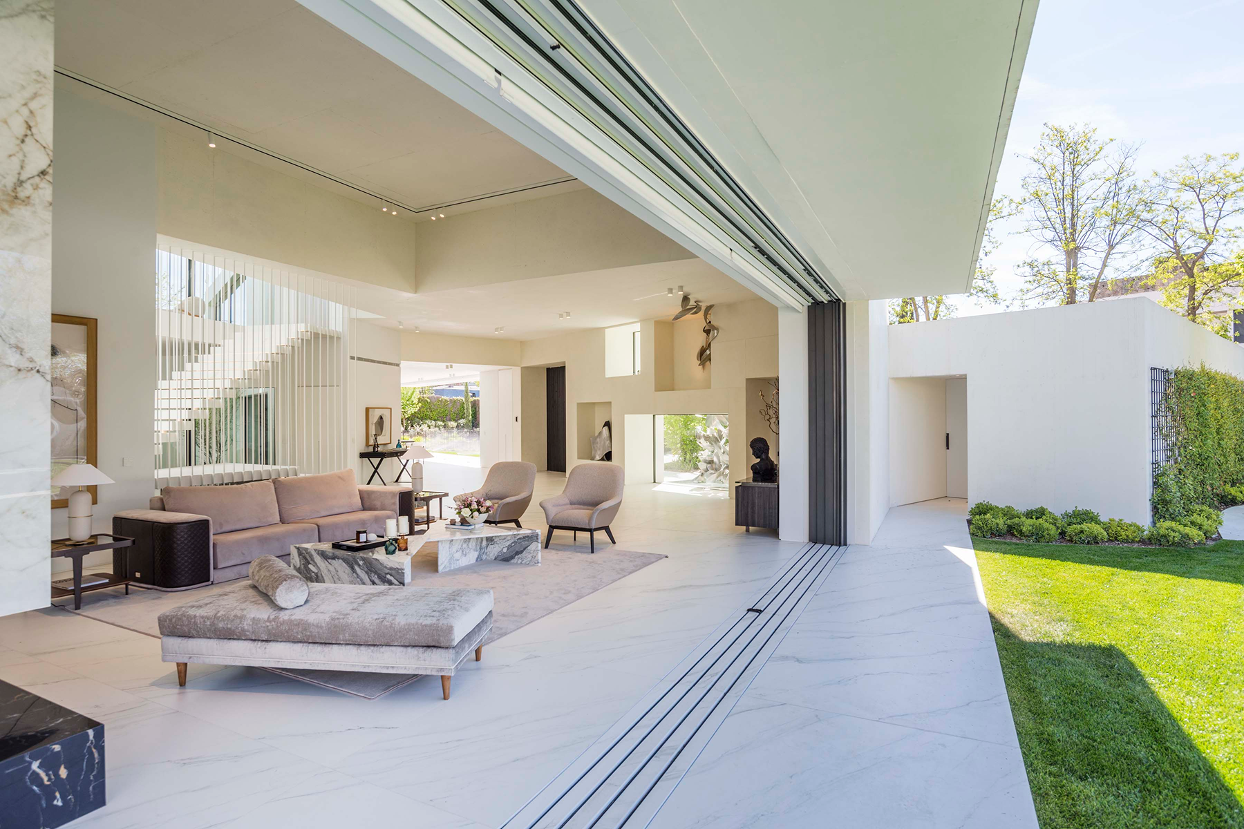  Spectacular detached villa with pool in Somosaguas, Pozuelo de Alarcón - 物件實景