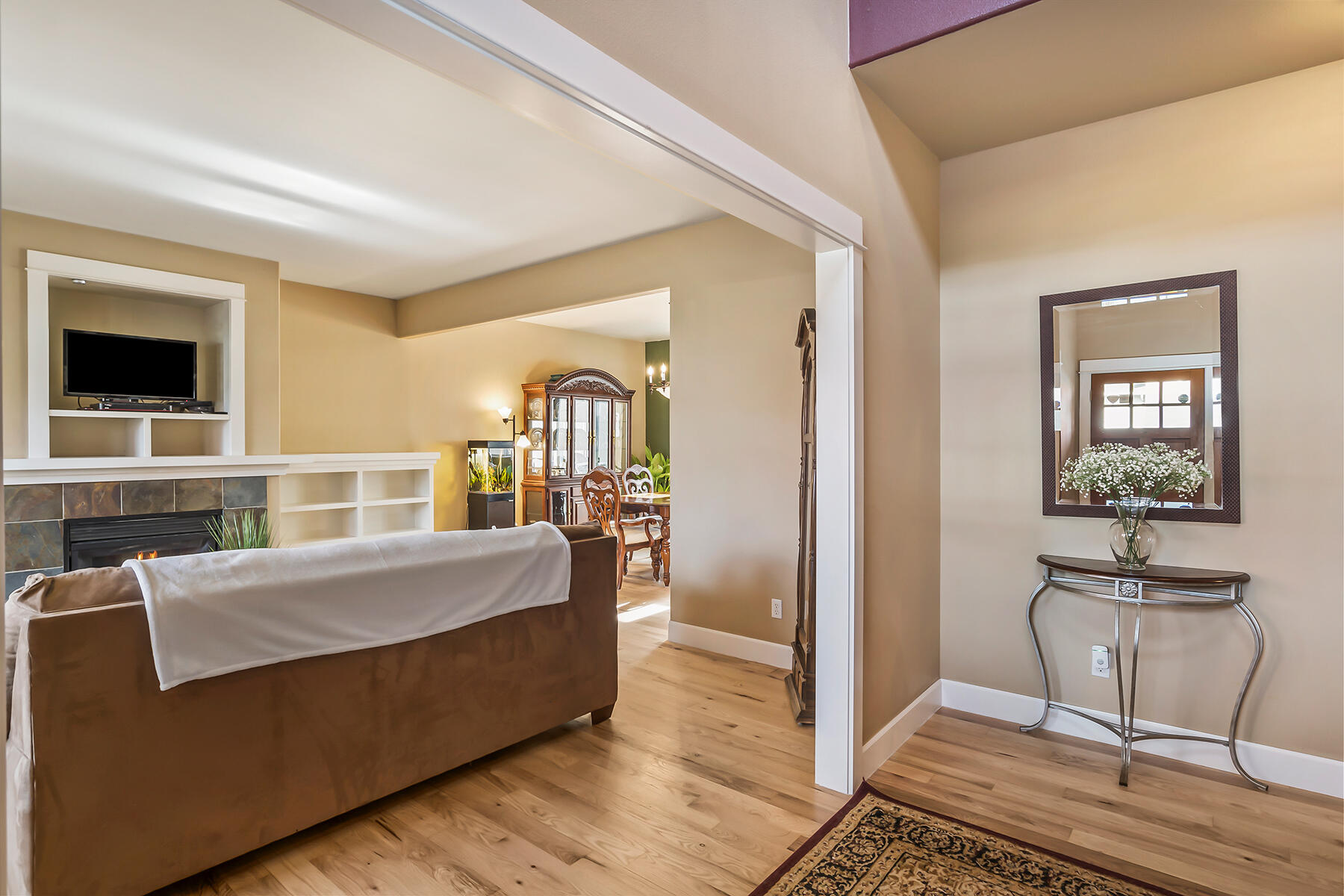 Bend, Oregon, 97702, United States, 4 Bedrooms Bedrooms, ,4 BathroomsBathrooms,Residential,For Sale,1992804