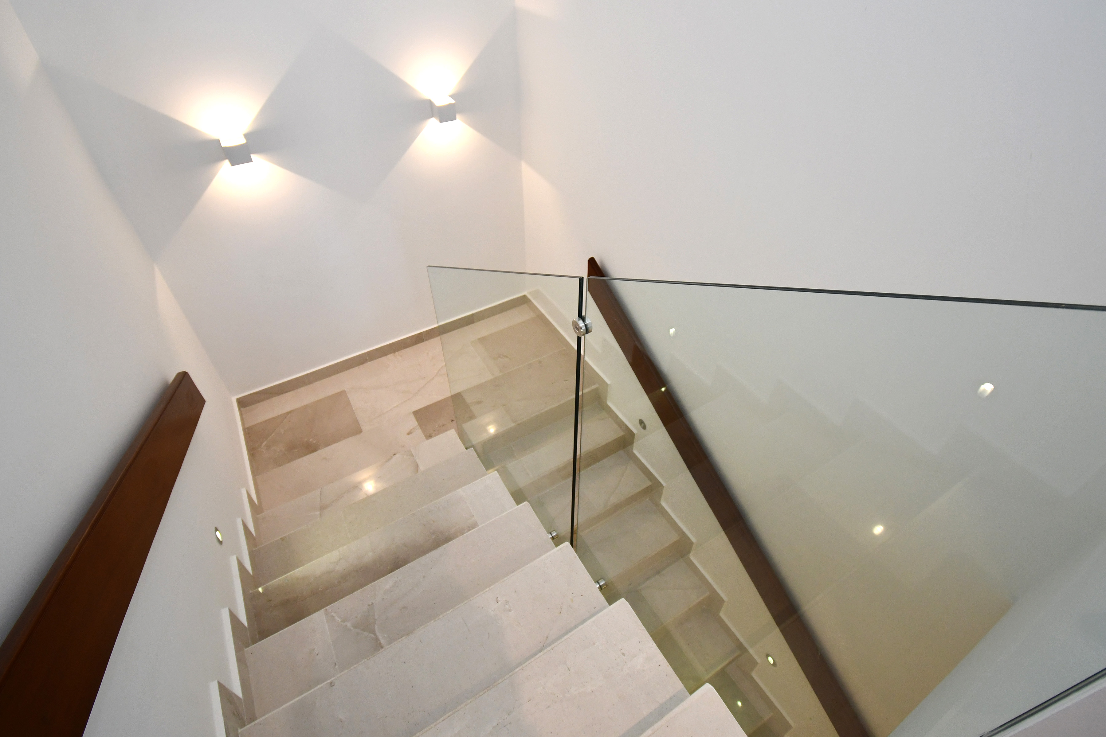 Three-Bedroom Blue Horizon Penthouse - 物件實景