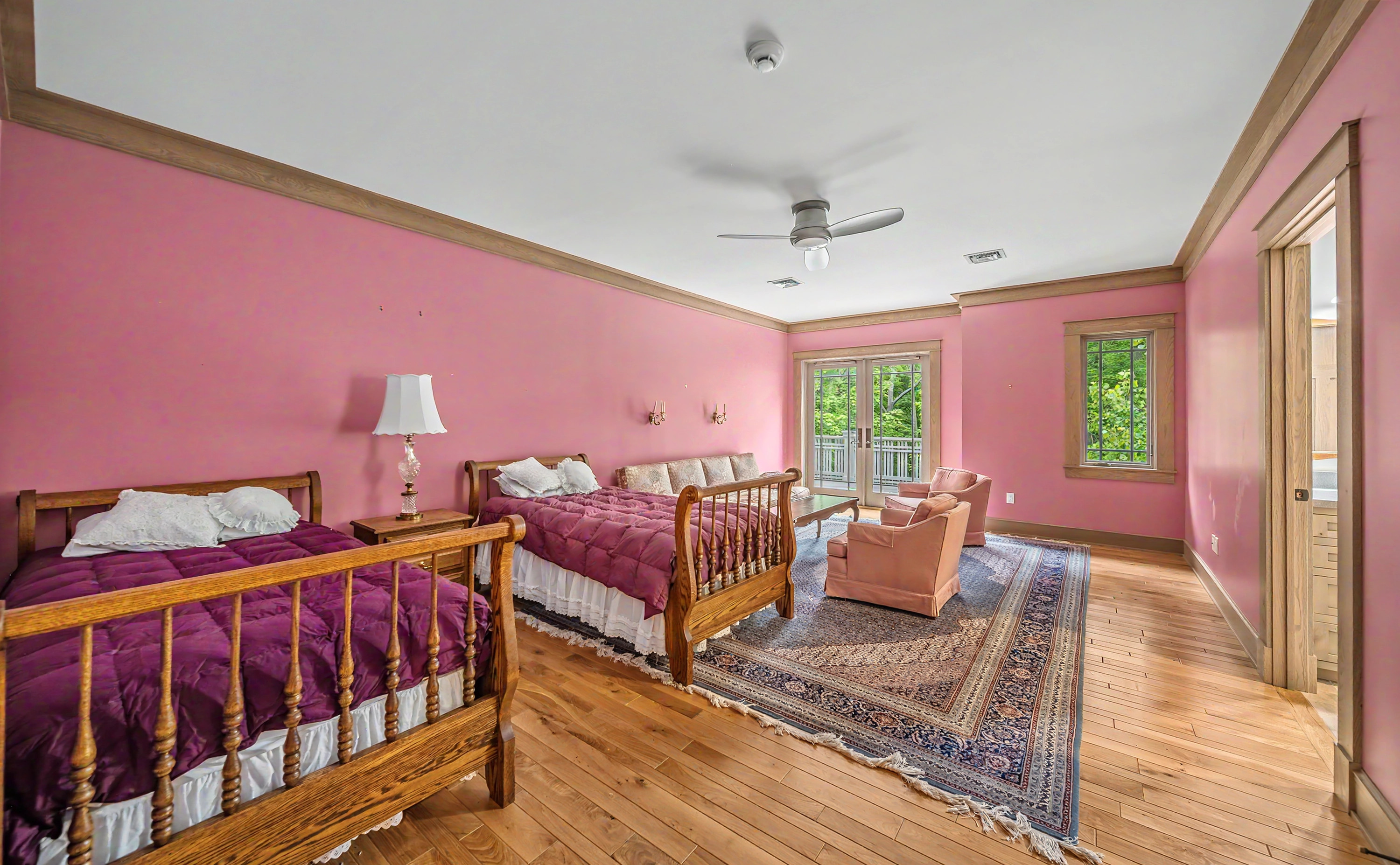  Stunning Prairie-Inspired Estate on 16 Acres of Scenic Woodlands - 物件實景