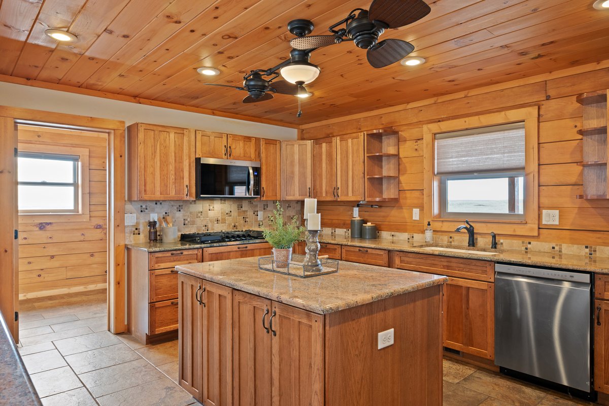 Carpenter, Wyoming, 82054, United States, 4 Bedrooms Bedrooms, ,3 BathroomsBathrooms,Residential,For Sale,1985736