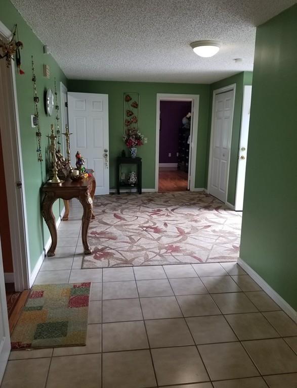 Chelmsford, Massachusetts, 01824, United States, 4 Bedrooms Bedrooms, ,3 BathroomsBathrooms,Residential,For Sale,1920536