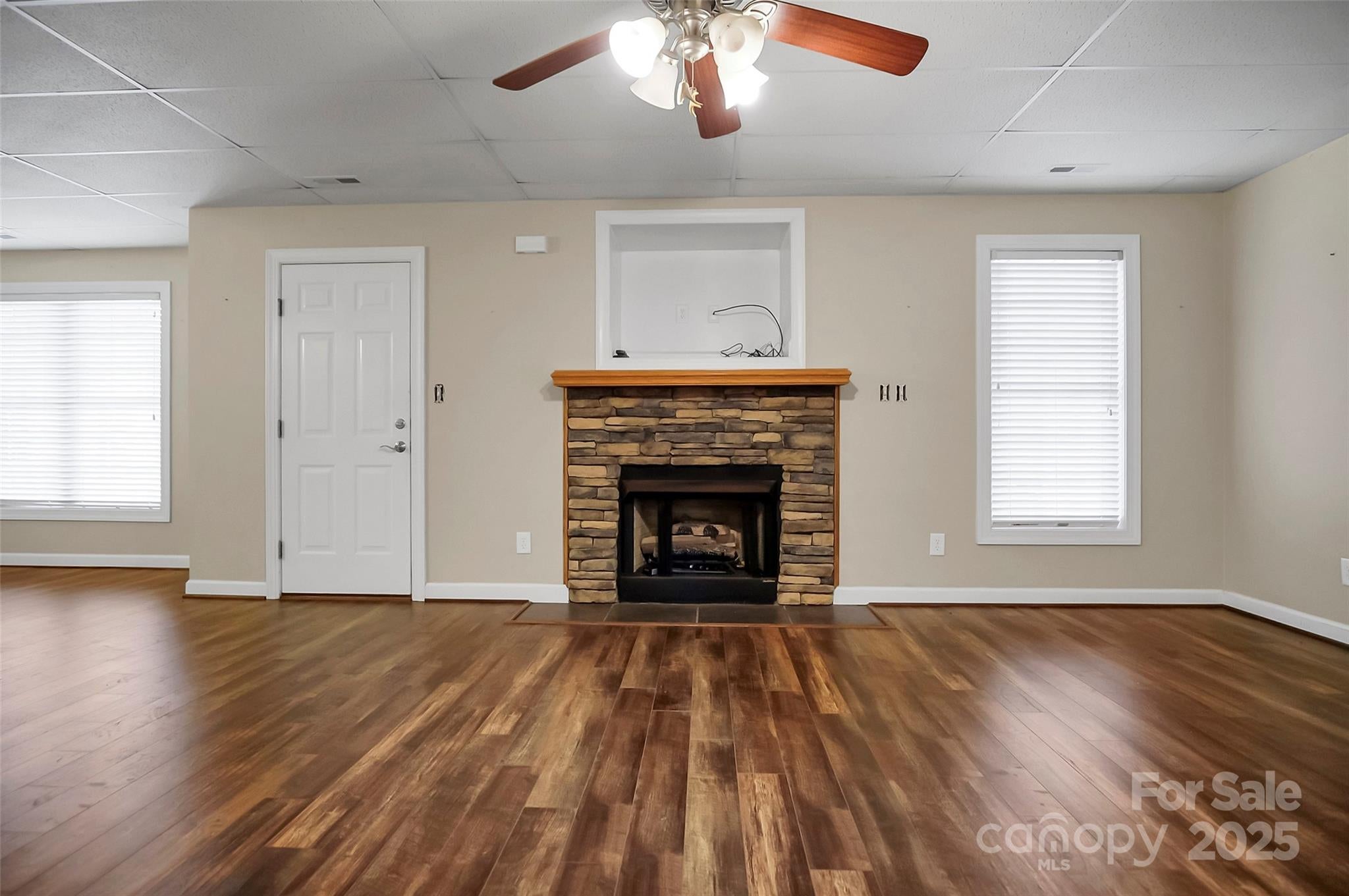 Cherryville, North Carolina, 28021, United States, 3 Bedrooms Bedrooms, ,3 BathroomsBathrooms,Residential,For Sale,1885225