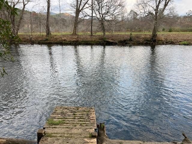 Hayesville, North Carolina, 28904, United States, 5 Bedrooms Bedrooms, ,4 BathroomsBathrooms,Residential,For Sale,1975255
