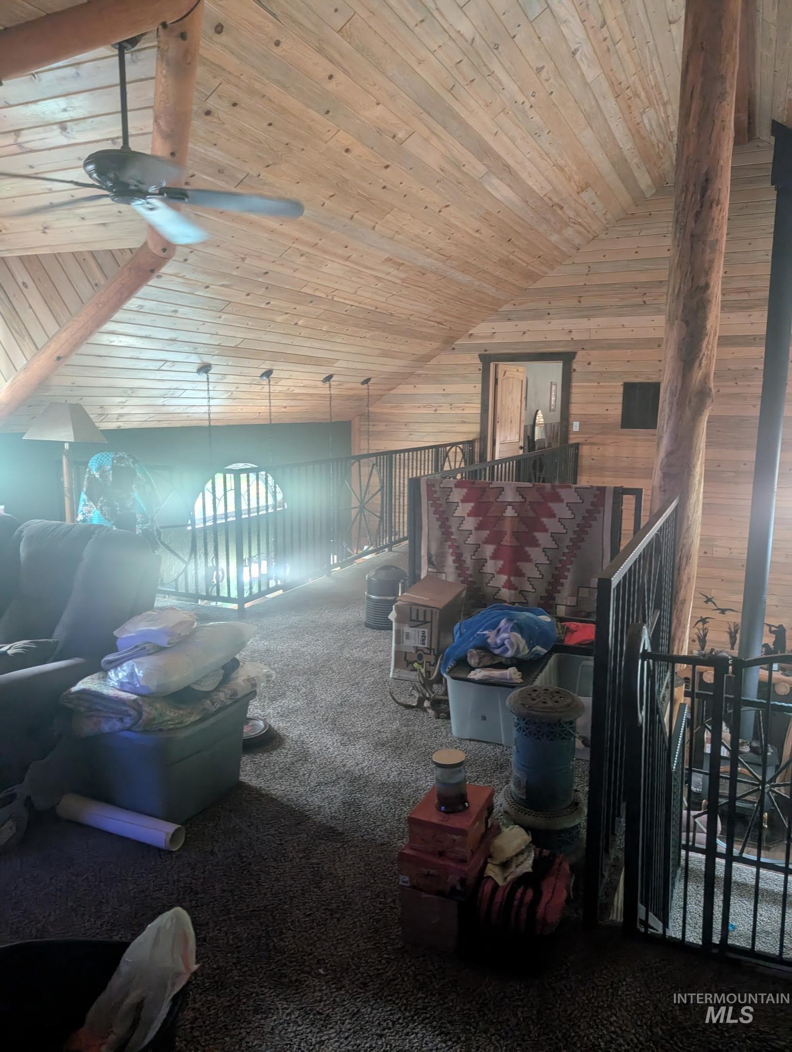 Athol, Idaho, 83801, United States, 5 Bedrooms Bedrooms, ,3 BathroomsBathrooms,Residential,For Sale,1903809