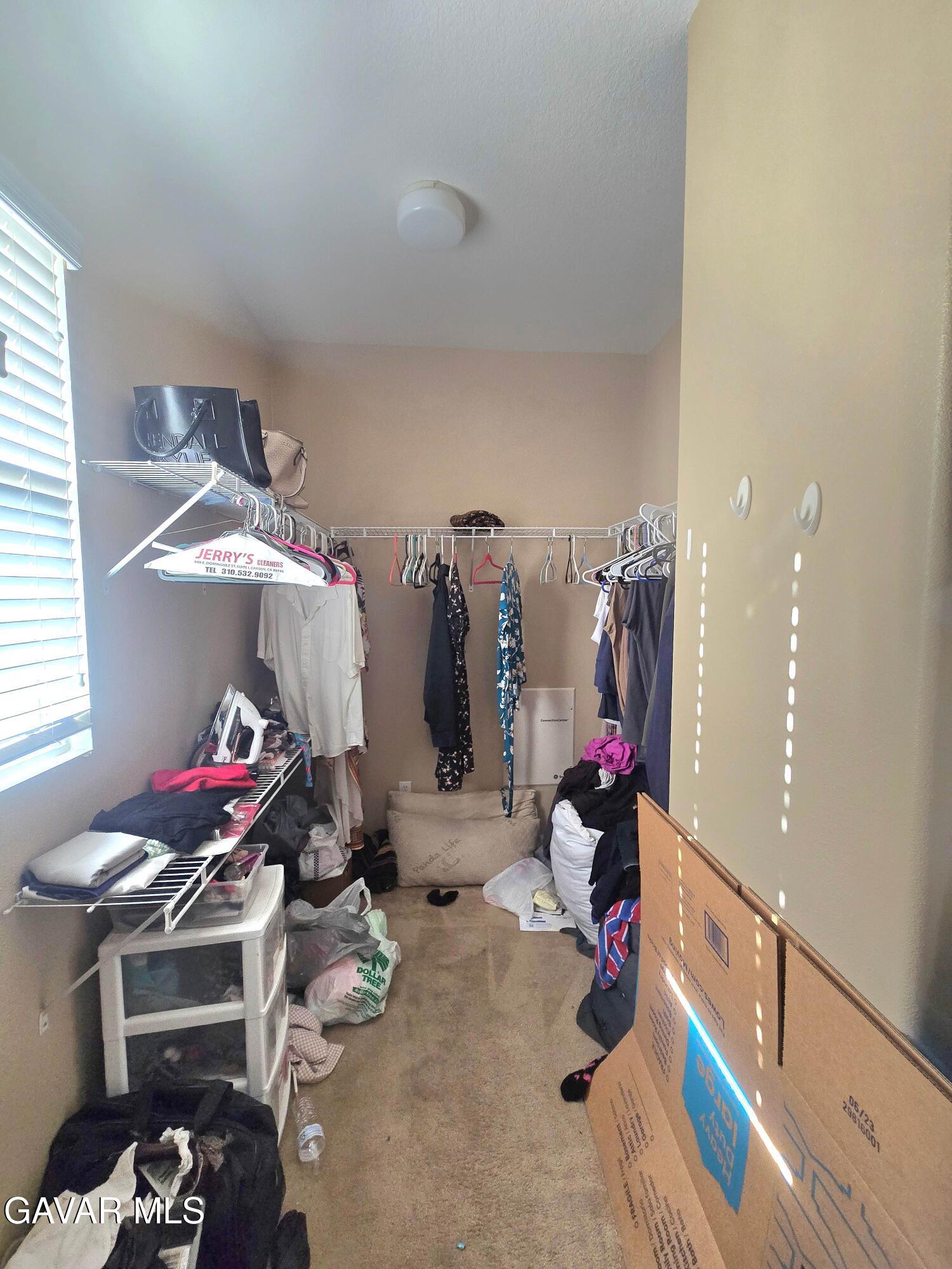 Palmdale, California, 93551, United States, 5 Bedrooms Bedrooms, ,4 BathroomsBathrooms,Residential,For Sale,2002512