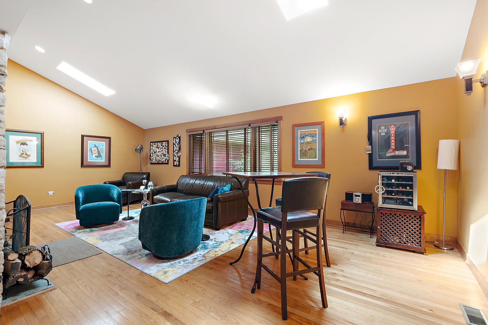 Palos Park, Illinois, 60464, United States, 3 Bedrooms Bedrooms, ,3 BathroomsBathrooms,Residential,For Sale,1921855