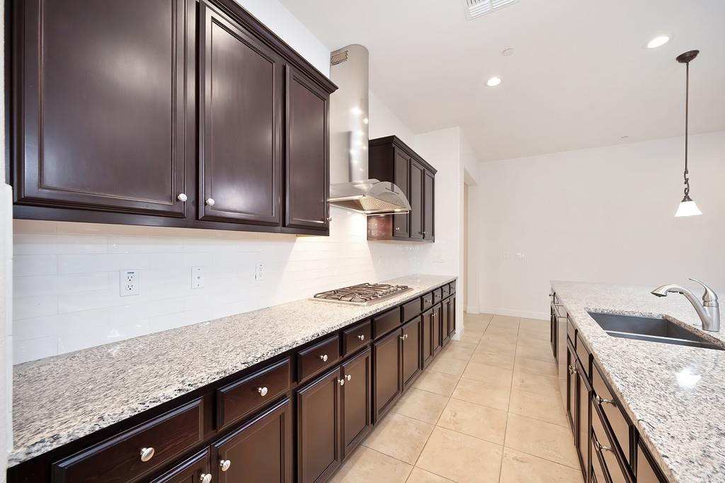 Sacramento, California, 95834, United States, 2 Bedrooms Bedrooms, ,2 BathroomsBathrooms,Residential,For Sale,1999739