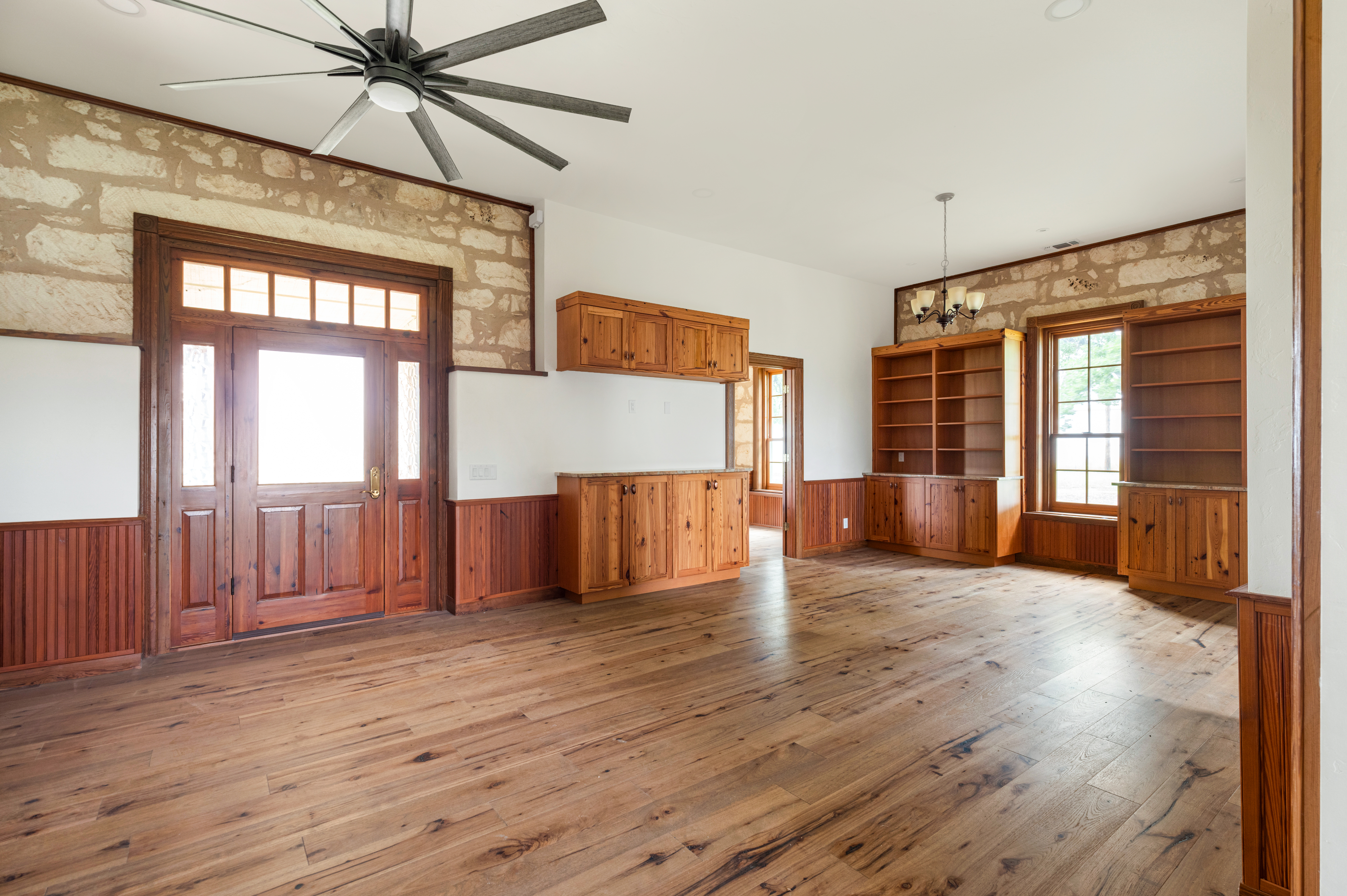  1461 South US Highway 87, Fredericksburg, TX 78624 - 物件實景